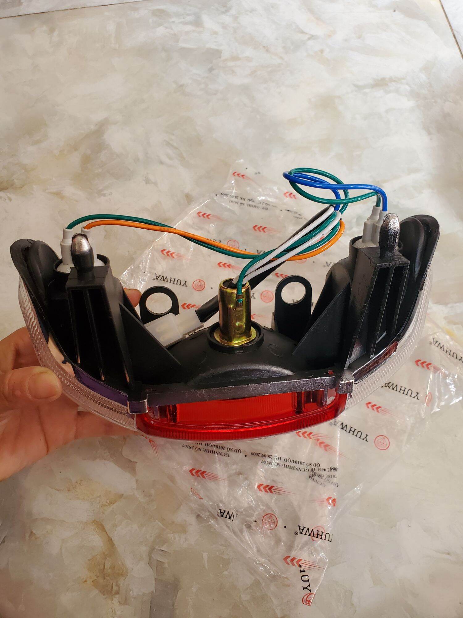 Bộ đèn lái đuôi sau xe Wave anpha thường và zin.