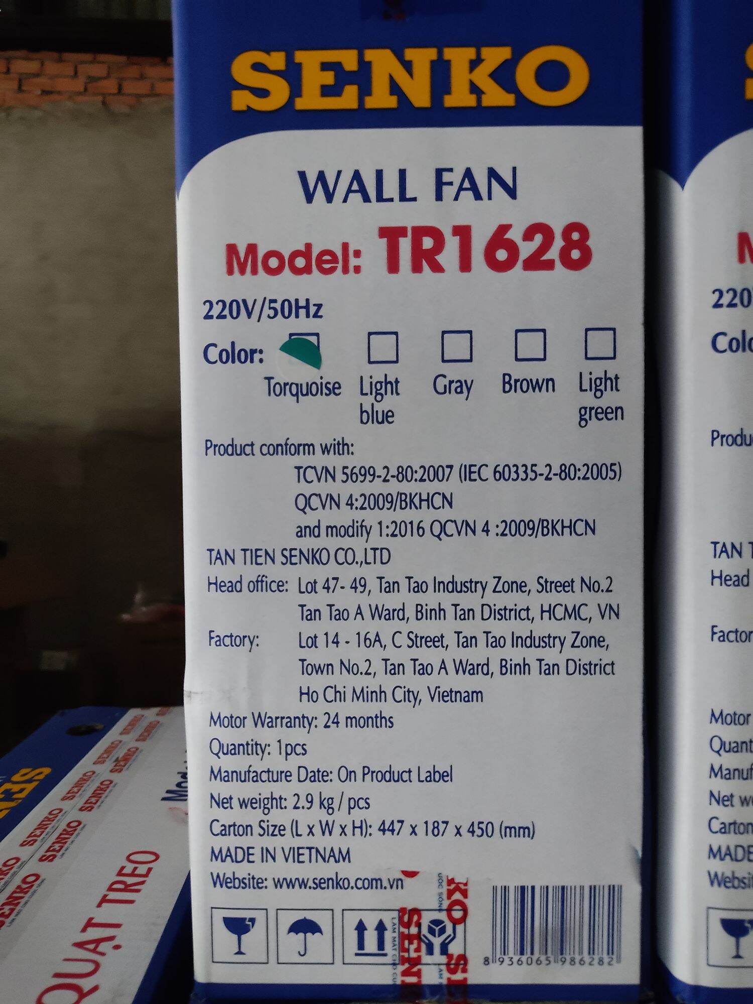 Quạt treo Senko có remote TR1628