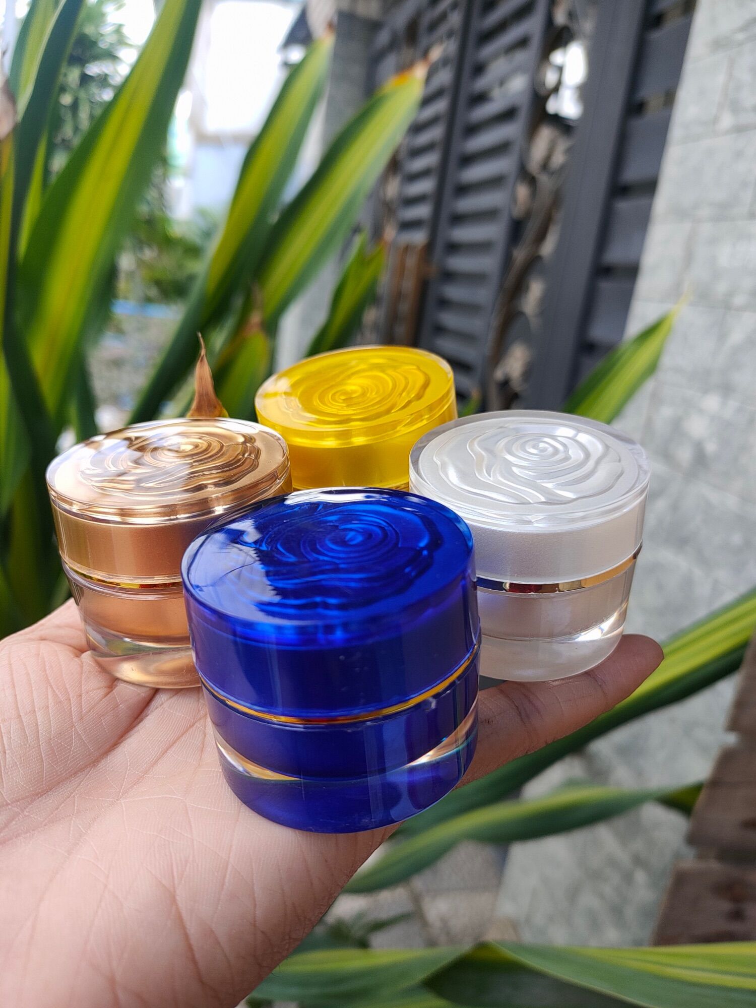Hủ kem face 10gr hoa hồng