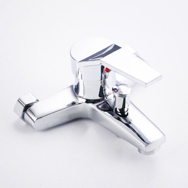 Củ sen nóng lạnh mạ crom sáng bóng
