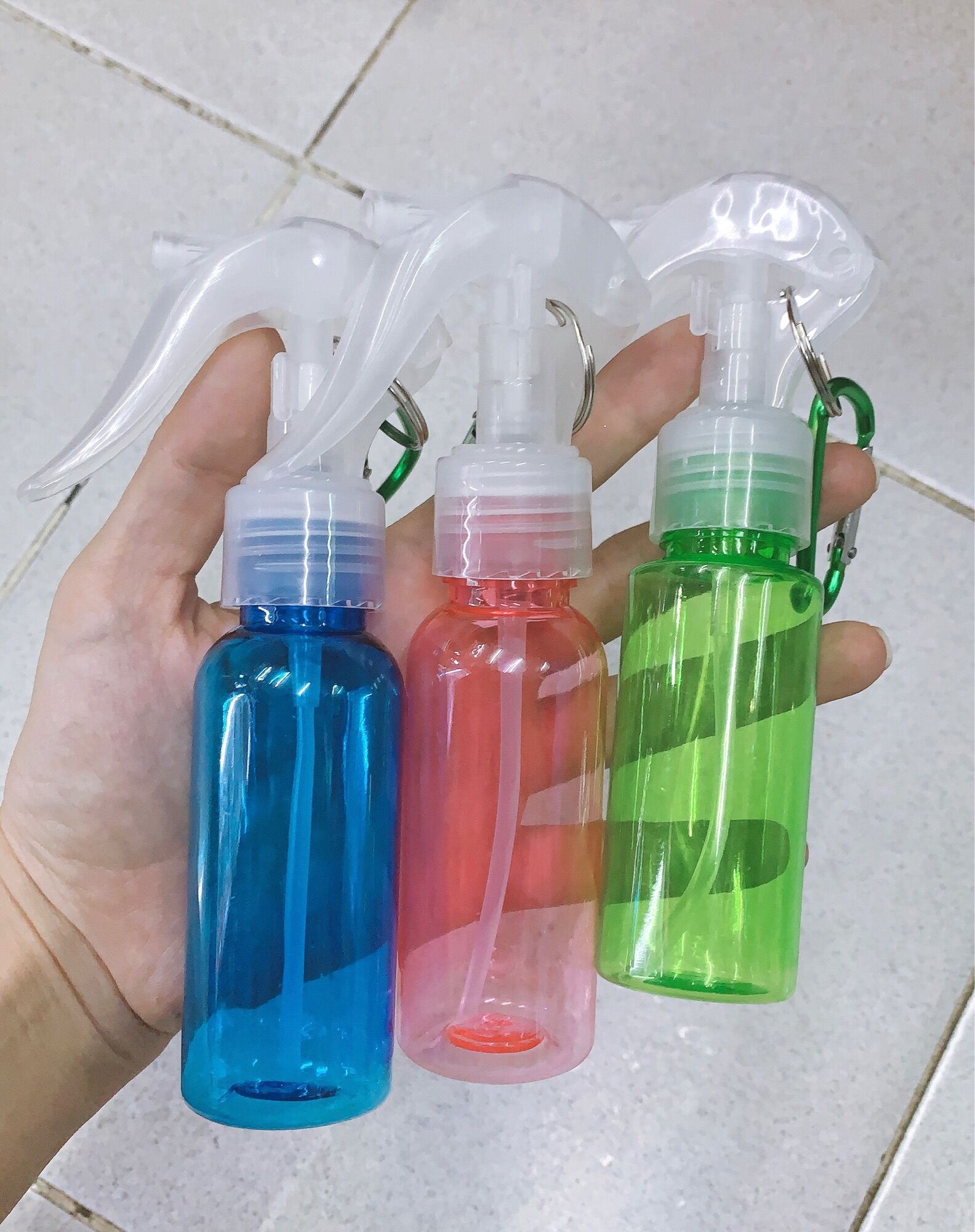 Bình xịt cồn móc khoá phun sương mini 60ml
