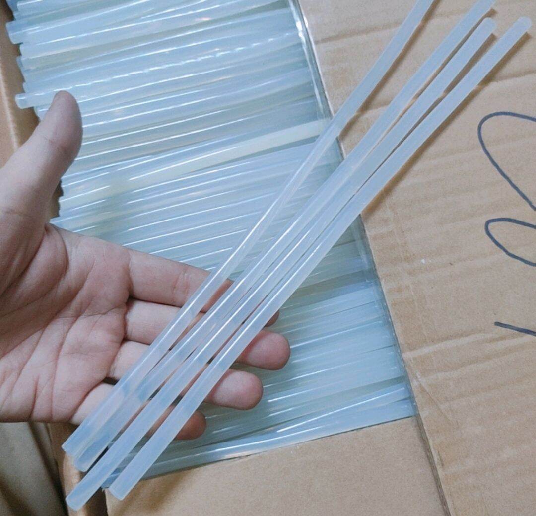10 cây keo nến