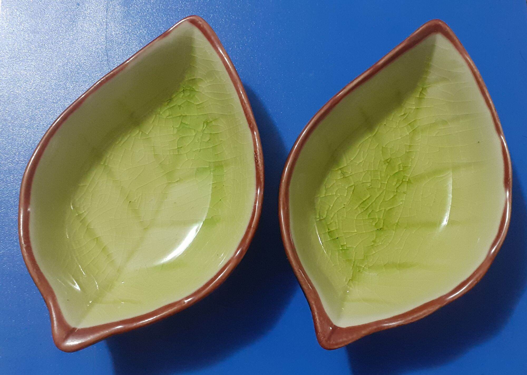 Chén gốm sứ hình lá 11cm x3cm