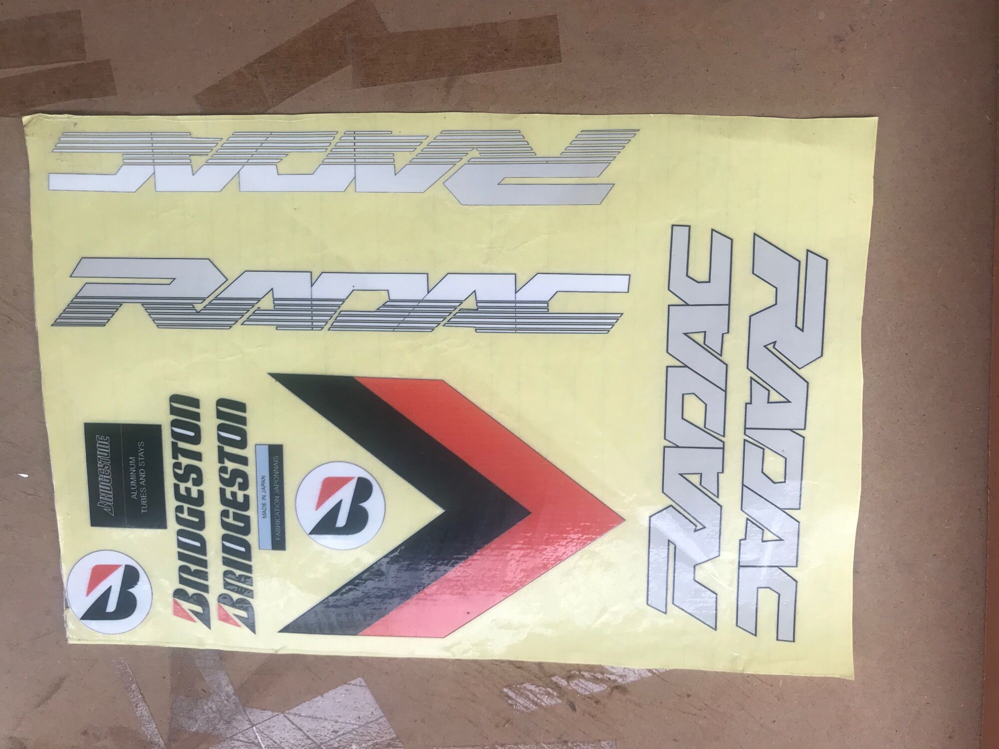 Decal tem xe đạp Bridgestone