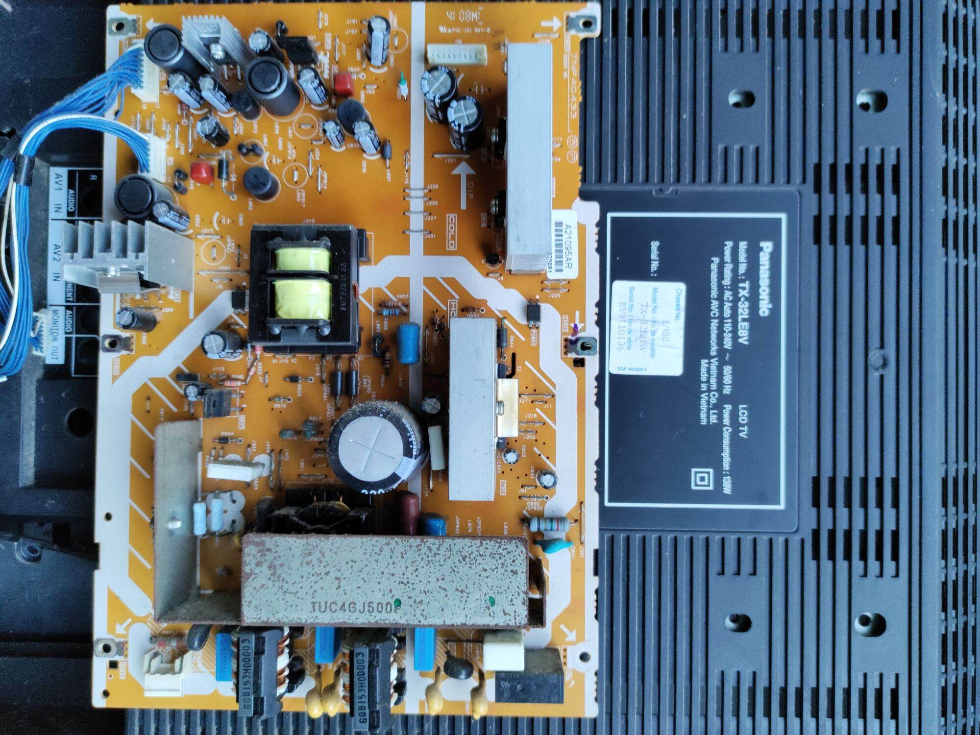 Board mạch panasonic TX 32LE8V
