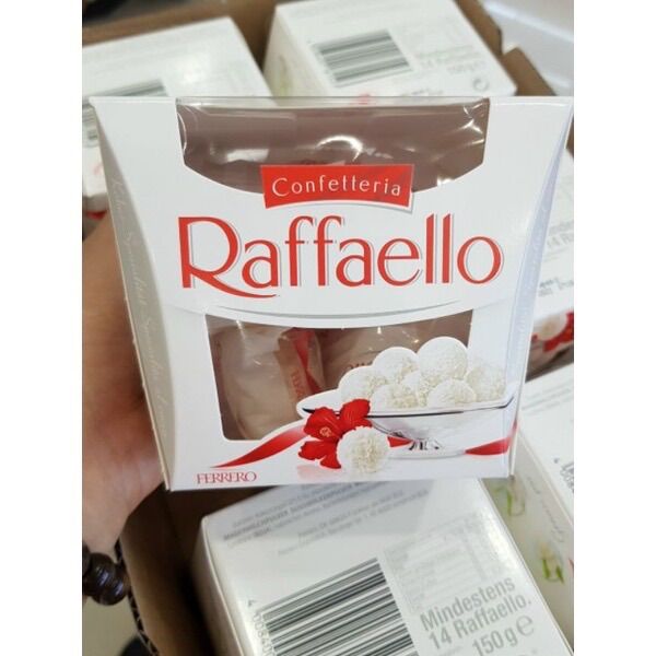 Kẹo socola phủ dừa Ferrero Confetteria Raffaello 150g Date 1/23