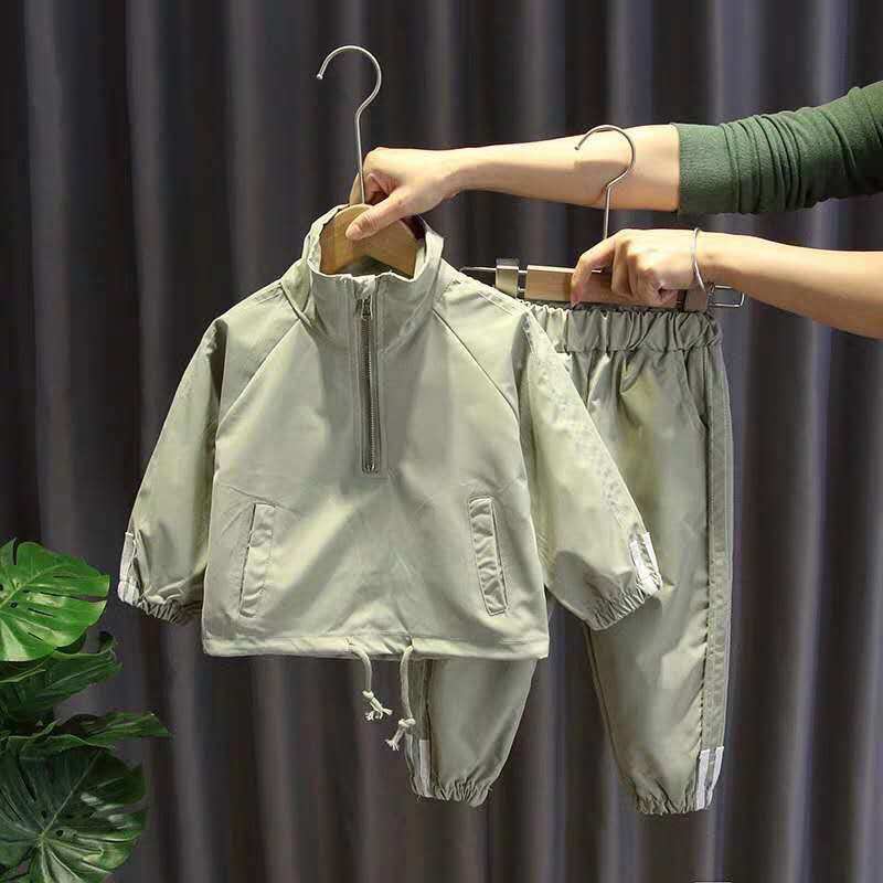 Set bộ gió thể thao cổ trụ 2 màu xanh đen cho bé trai