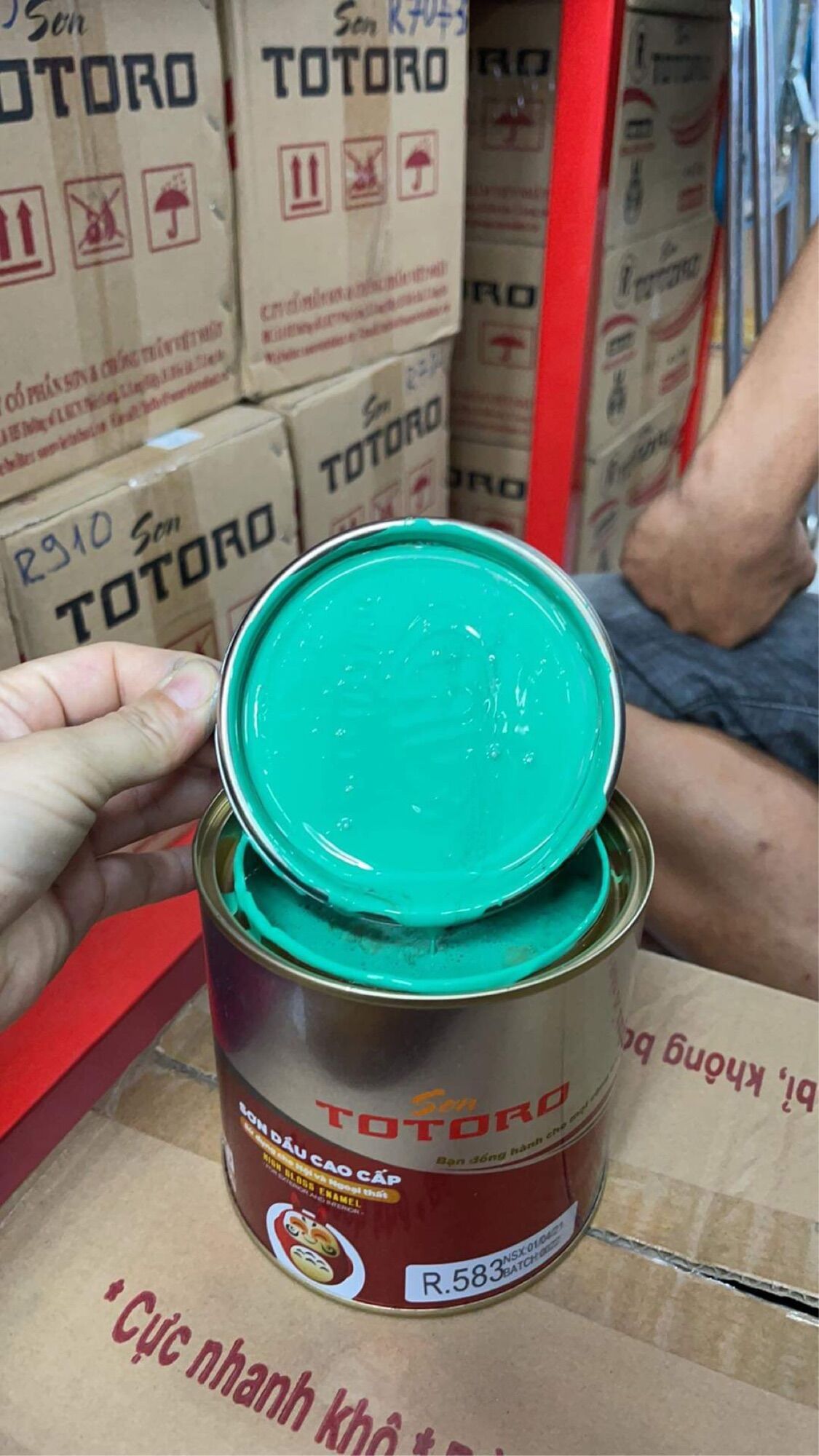 Sơn Dầu chống rỉ xet hàng cao cấp ( em tồn nên giảm giá tận gốc Cần màu j ib em nhé đều có)