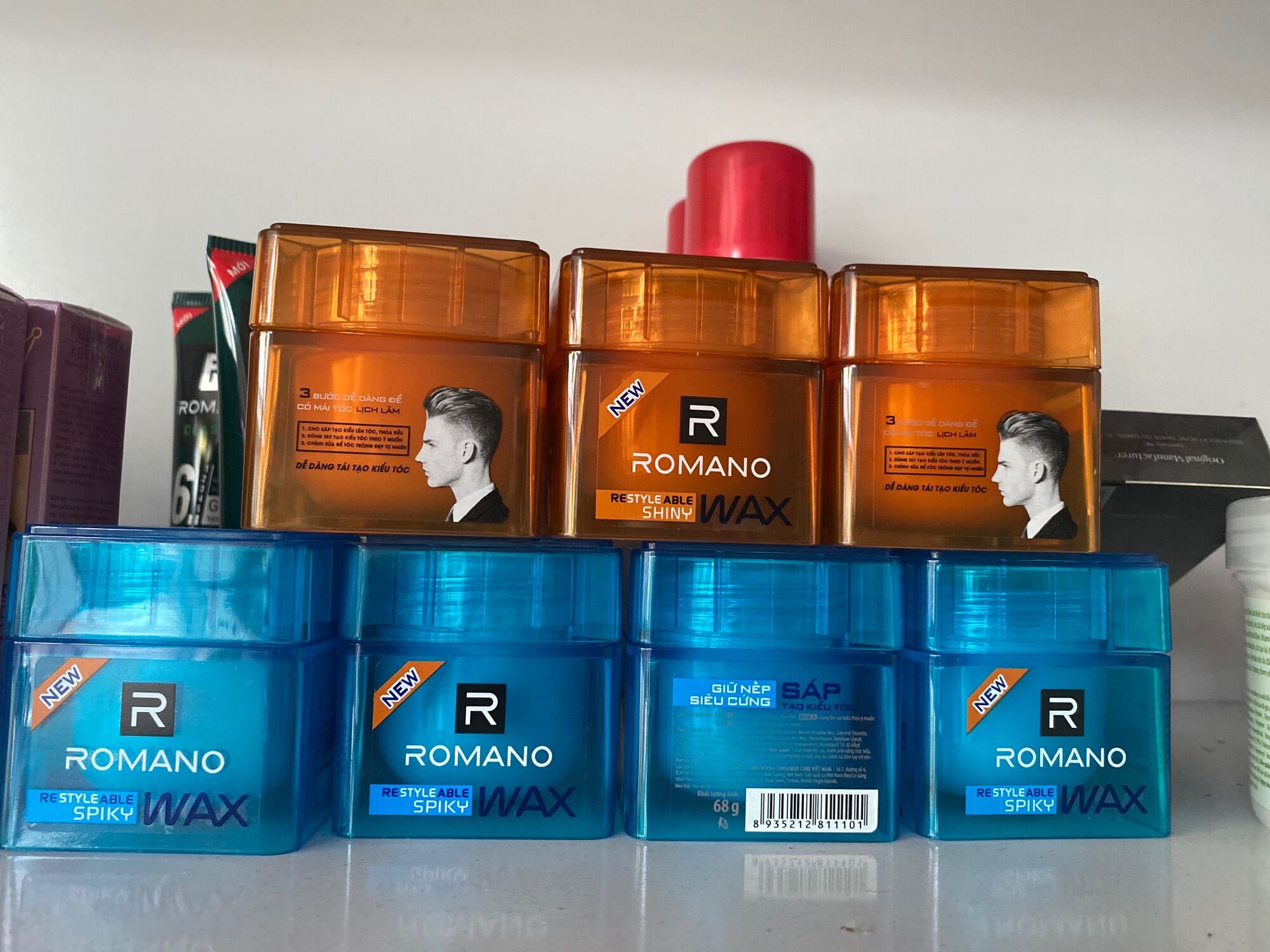 Gel Tạo Kiểu Tóc Romano 68G