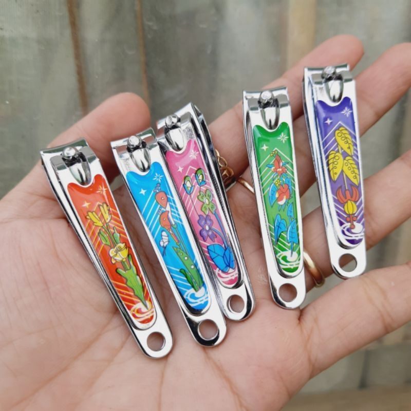 Bấm cắt móng tay cở nhỏ