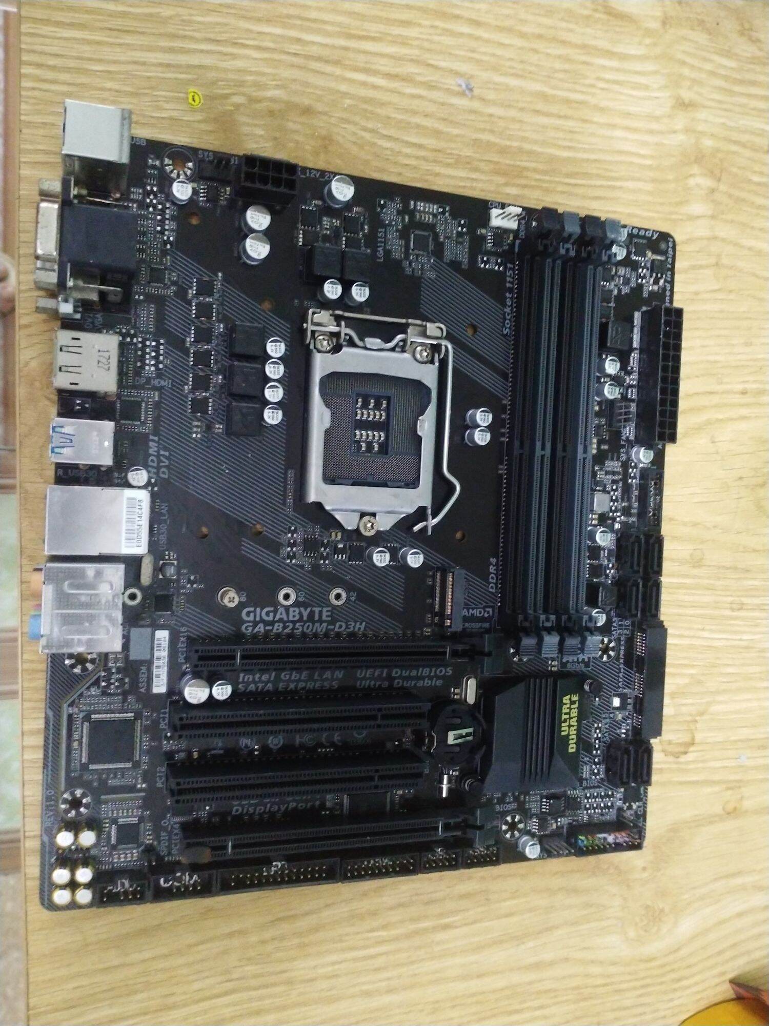 mainboard gigabyte b250  (4khe)