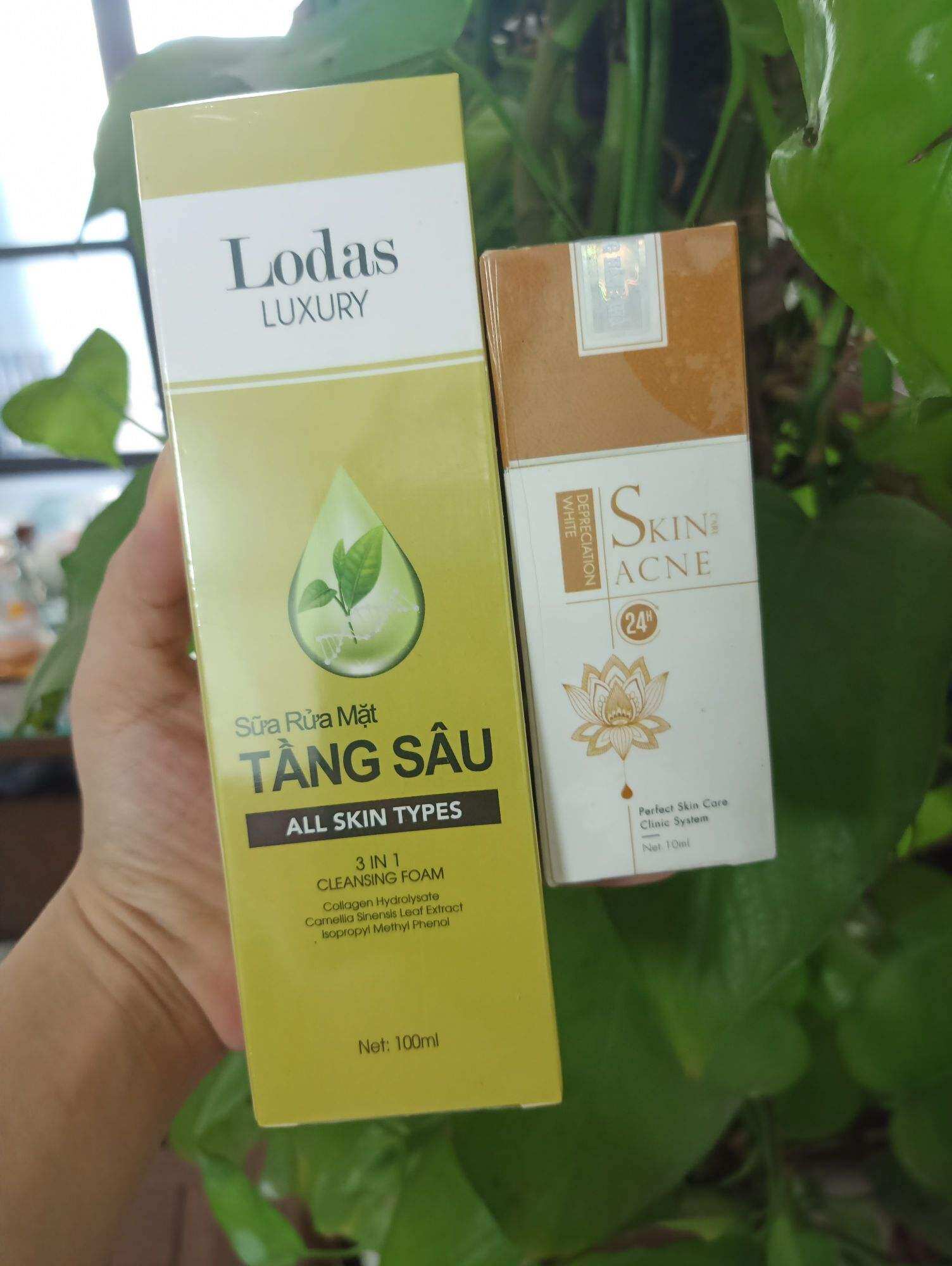 Combo cốt mụn bạch sen+ sữa rửa mặt tầng sâu Đan Thy