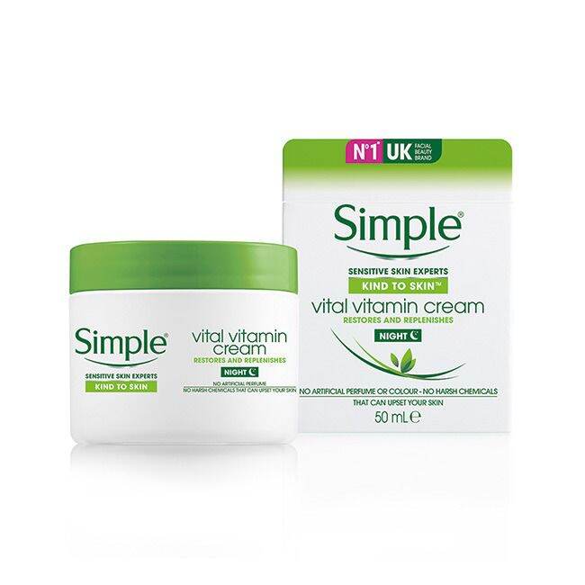 Kem Dưỡng Da Ban Đêm Simple Vital Vitamin Night Cream