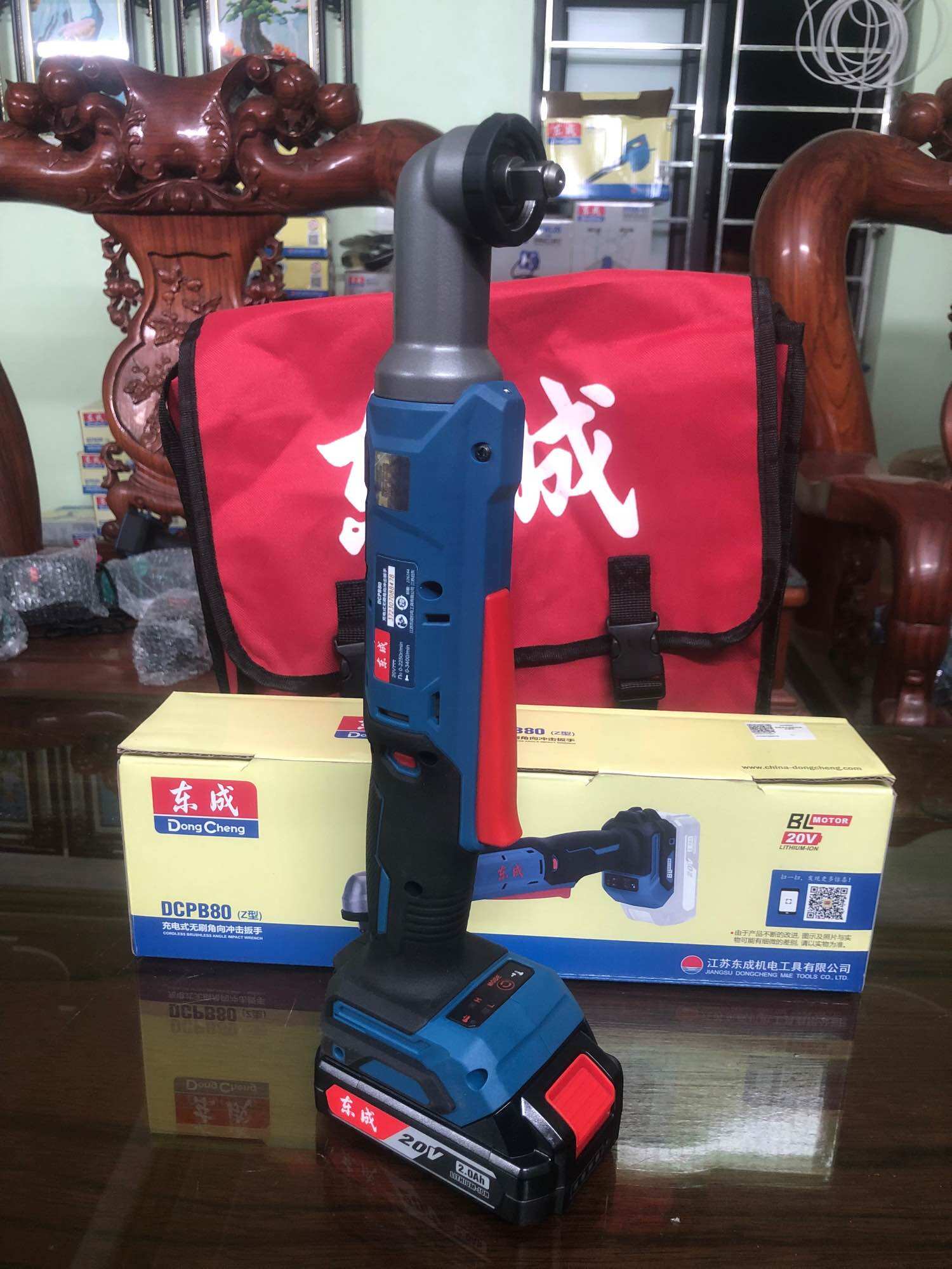 Máy bắn bulong góc pin dongcheng 20v DCPB80 chính hãng