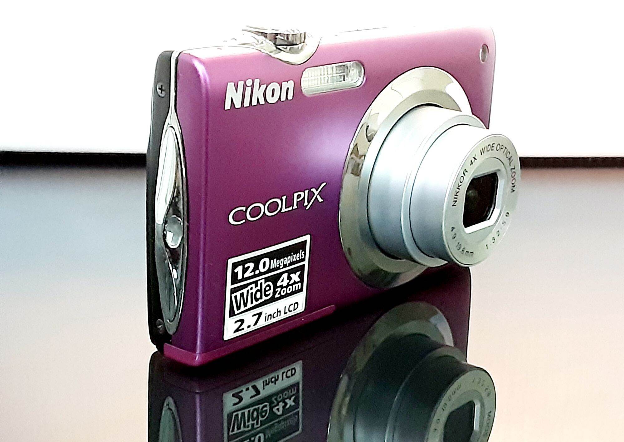 Máy ảnh KTS Nikon