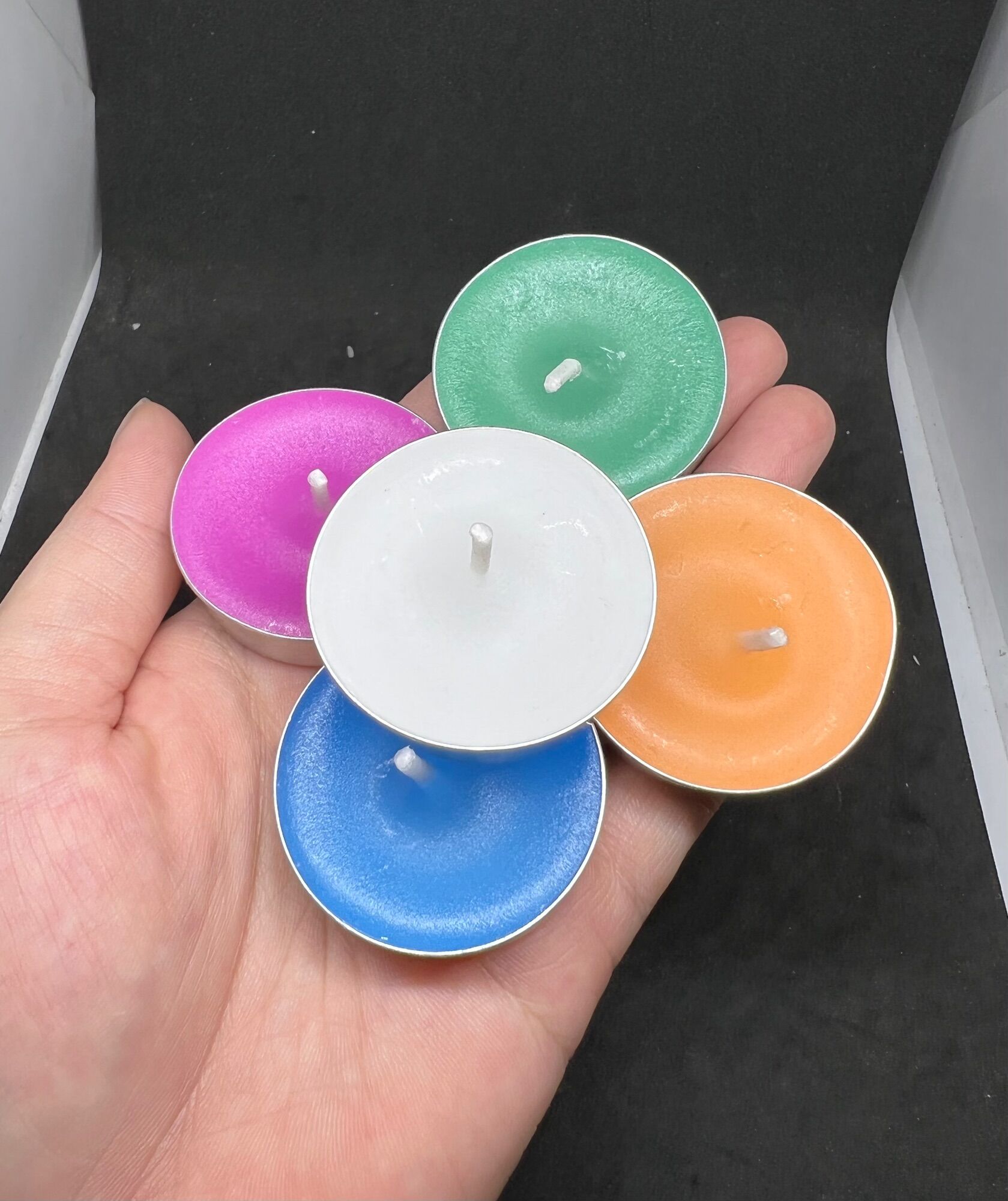 Set nến Tealight nhiều màu làm Spell nến đen