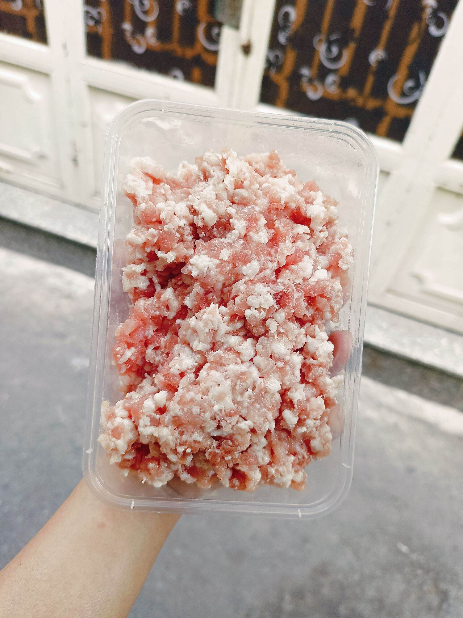 (HCM) Thịt heo xay (vừa nạc vừa mỡ), hộp 500g