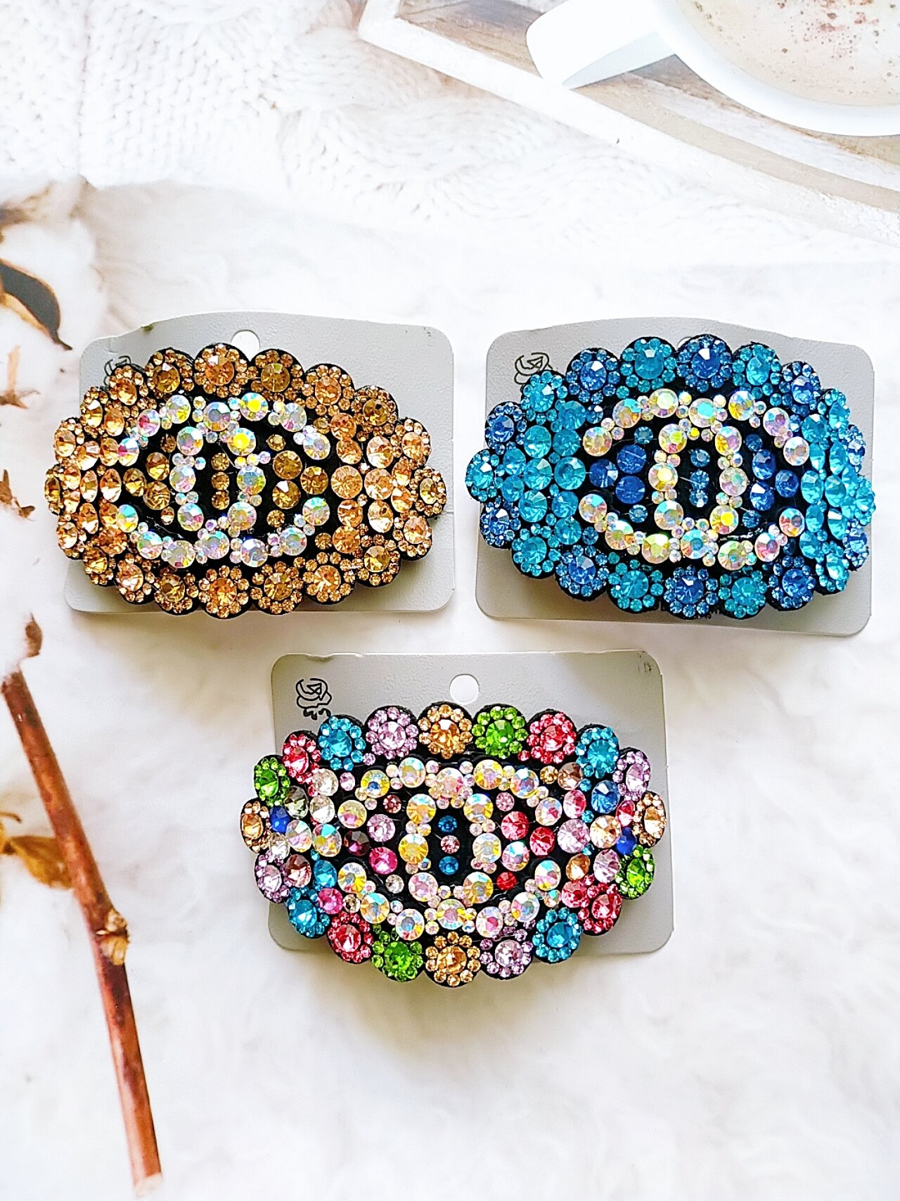 Kẹp tóc phía sau đính đá cao cấp sáng lấp lánh gọng 10cm