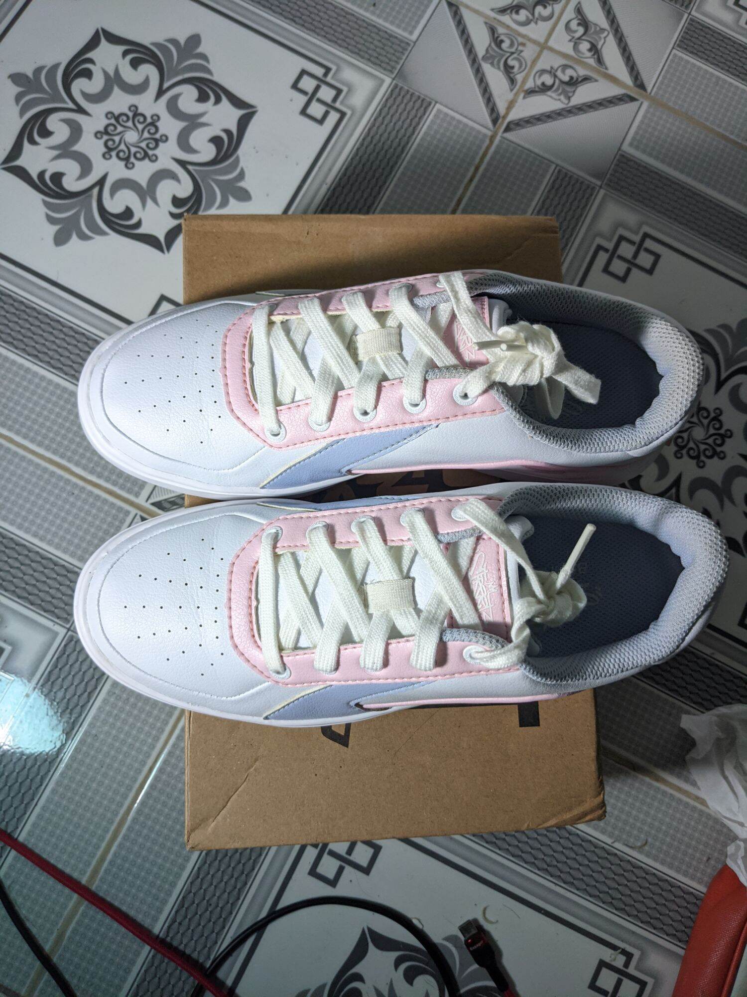 Bitis hunter street 98% size 37