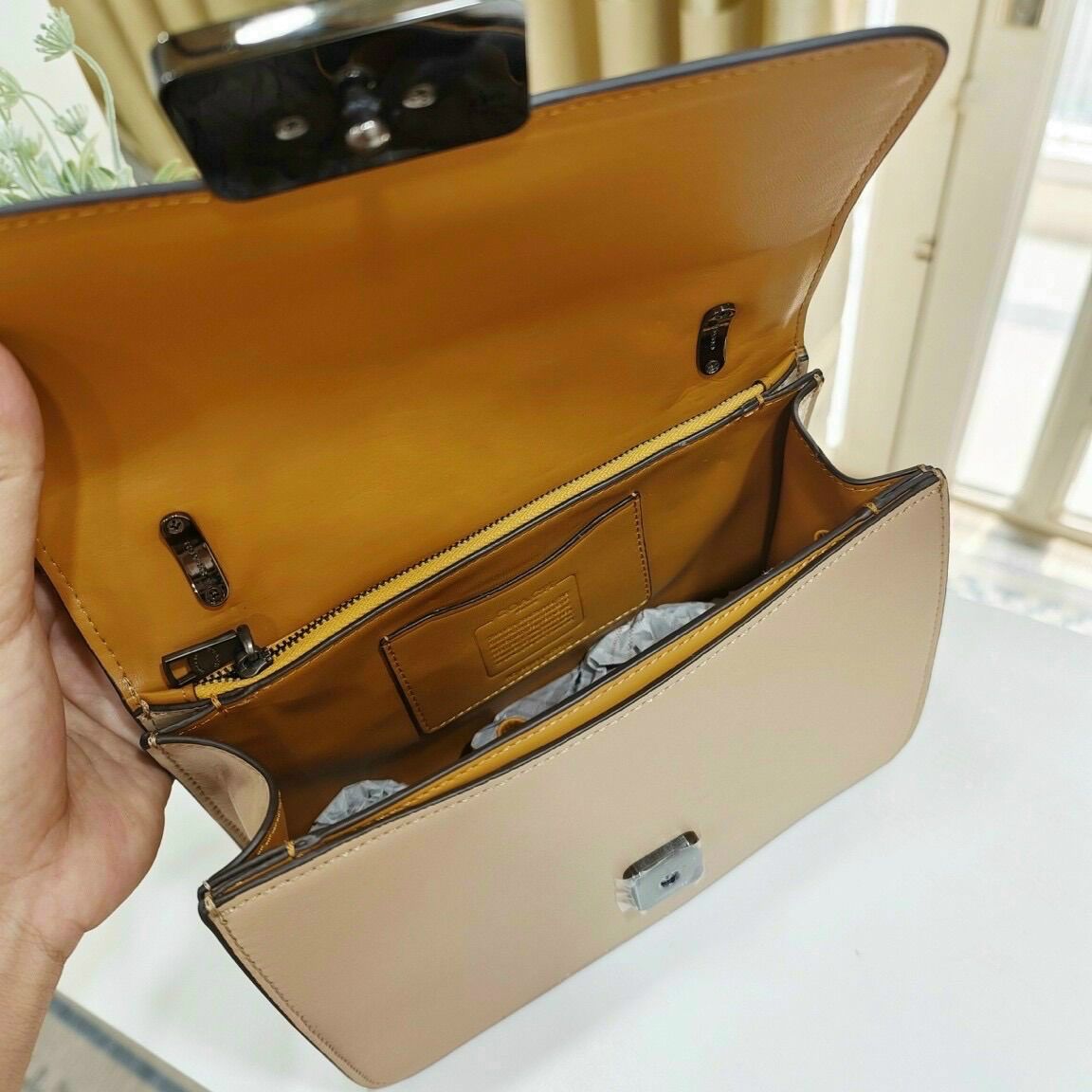 [HCM]Túi Coach dáng hộp thiết kế mới