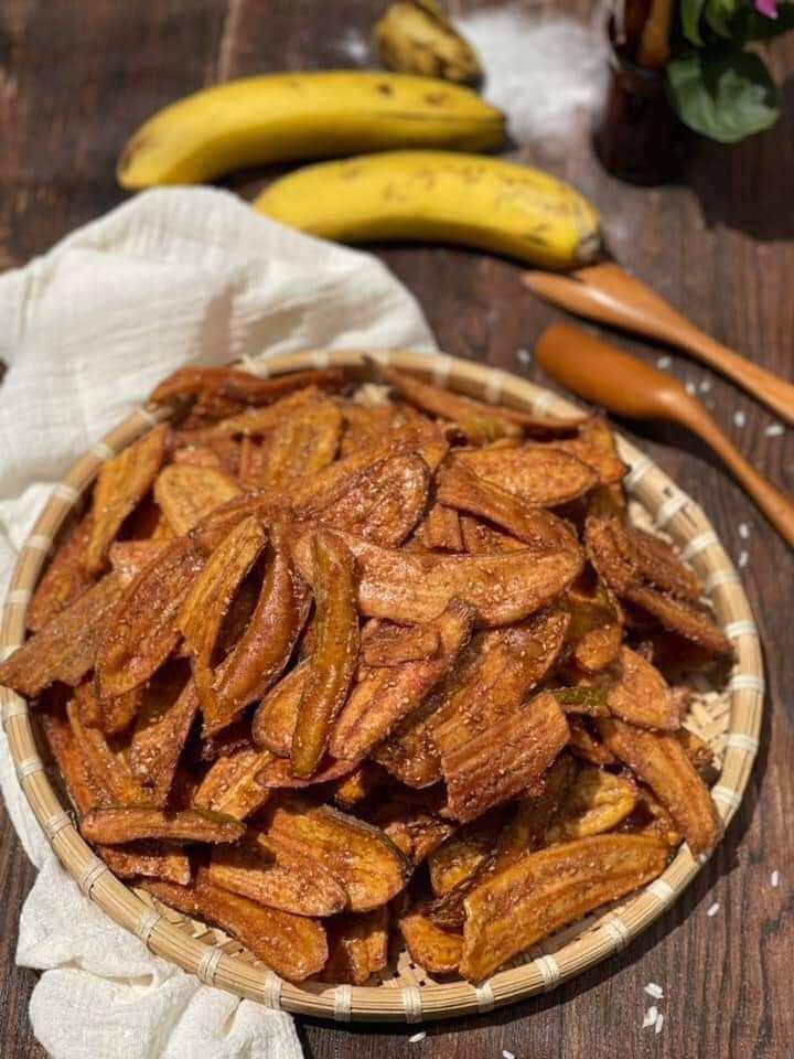 Chuối sấy mè gừng loại ngon 500g