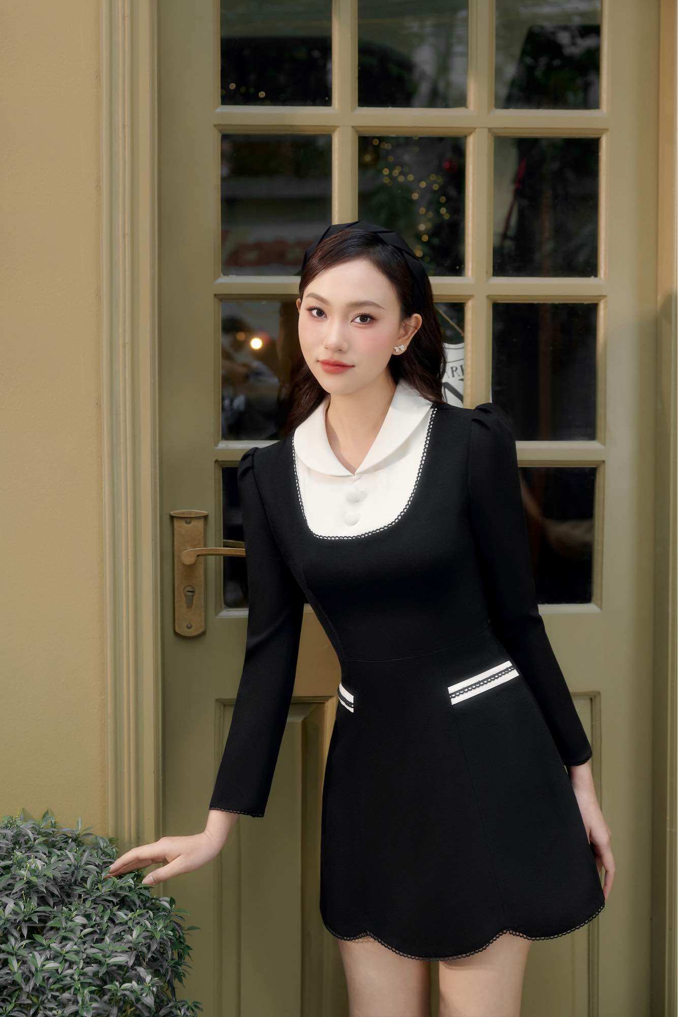 CÉLESTE - Váy Dài Tay Đen Ireni Dress