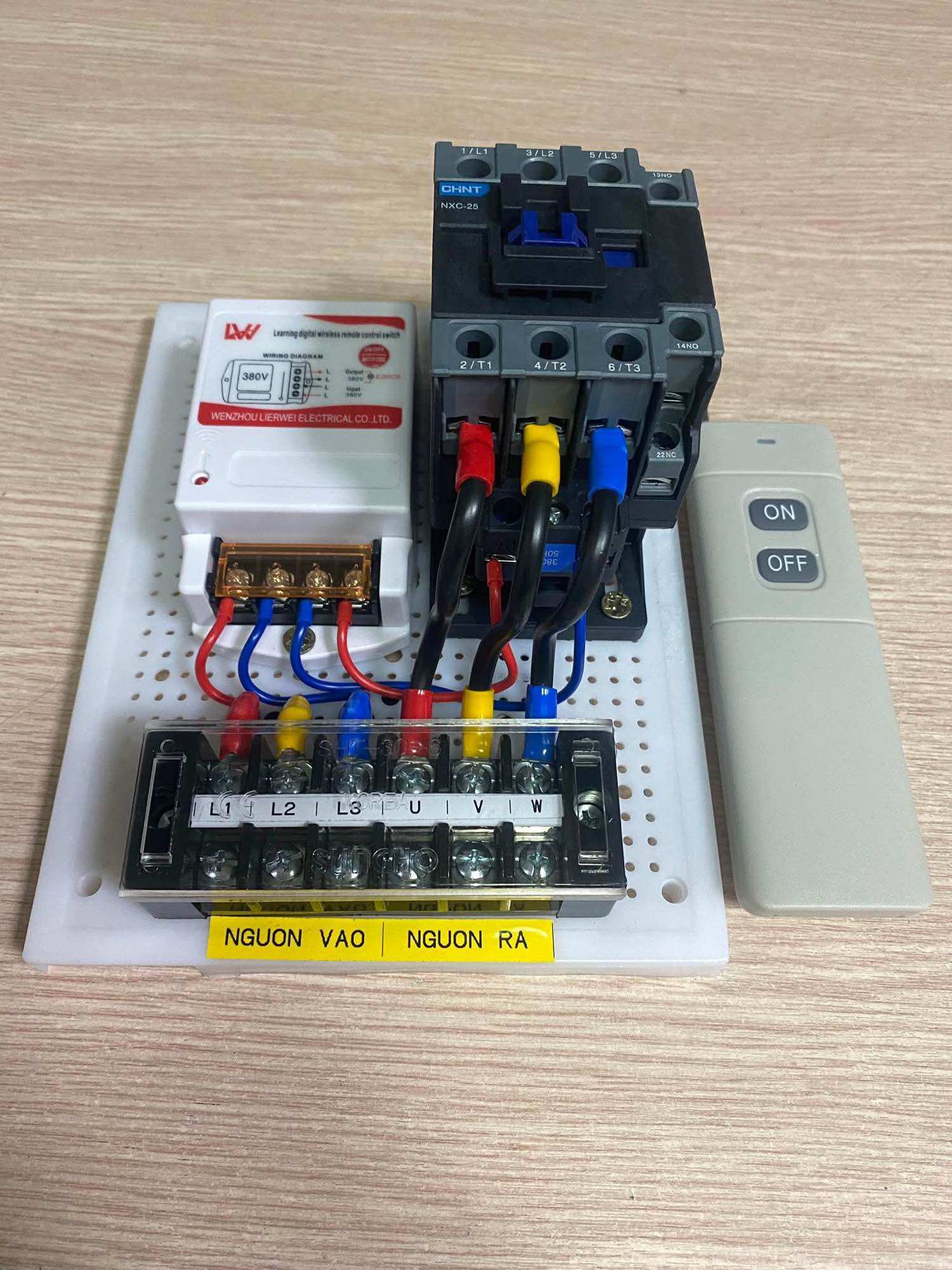 Điều khiển từ xa 3 pha công suất 5kw,10kw