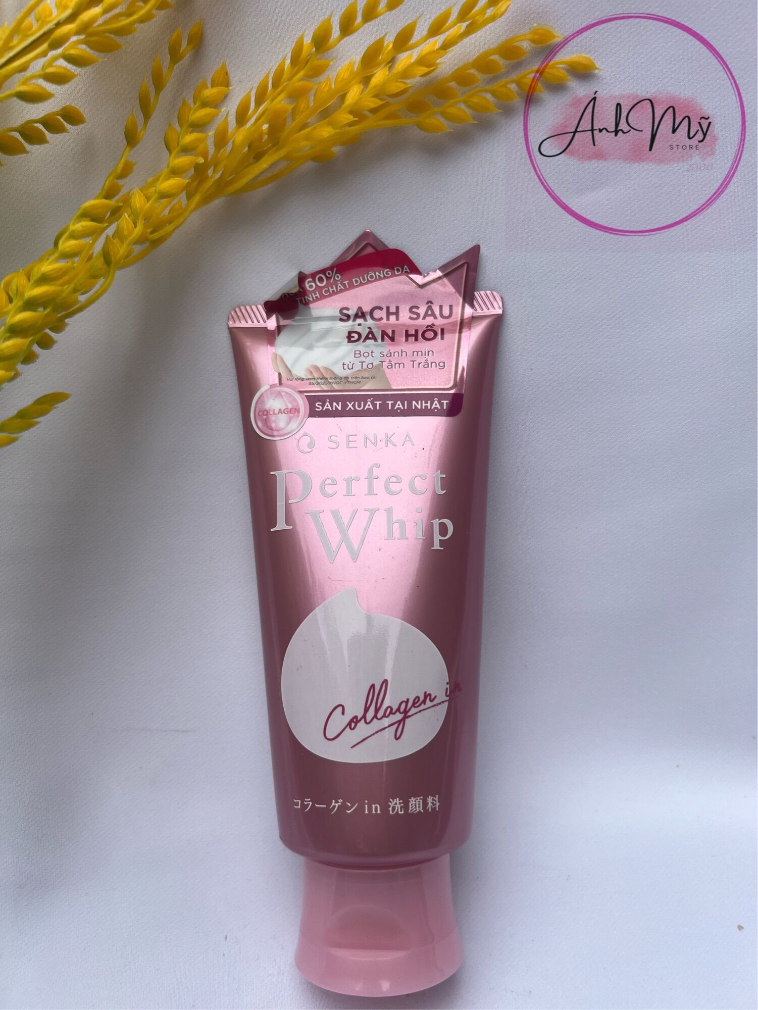 Sữa rửa mặt Senka Perfect Whip Collagen