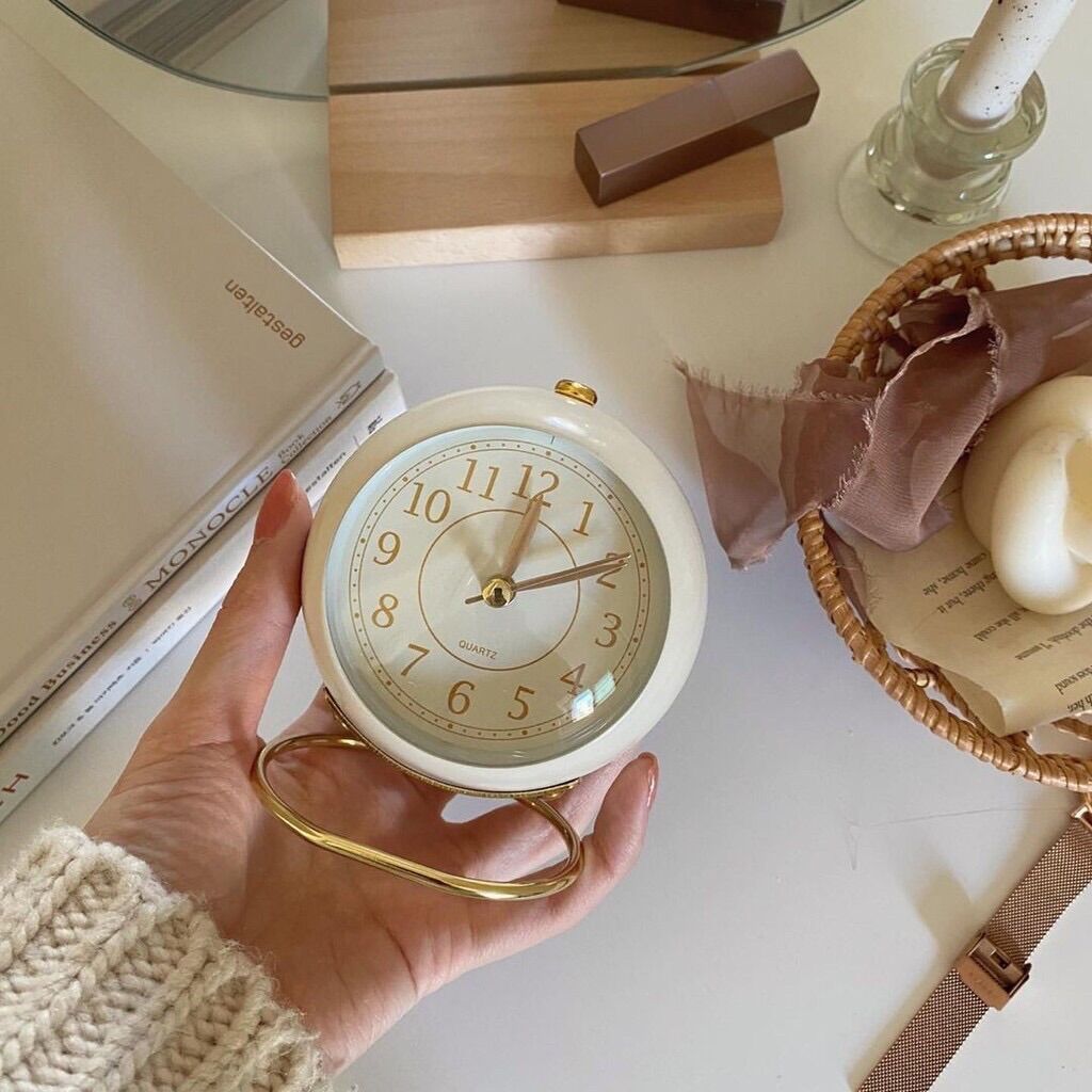 [Phong Cách Retro] Đồng hồ báo thức để bàn