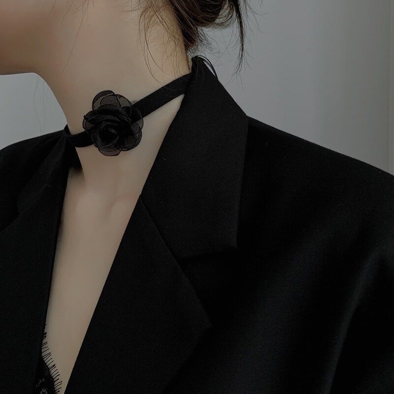 Vòng cổ choker hoa voan