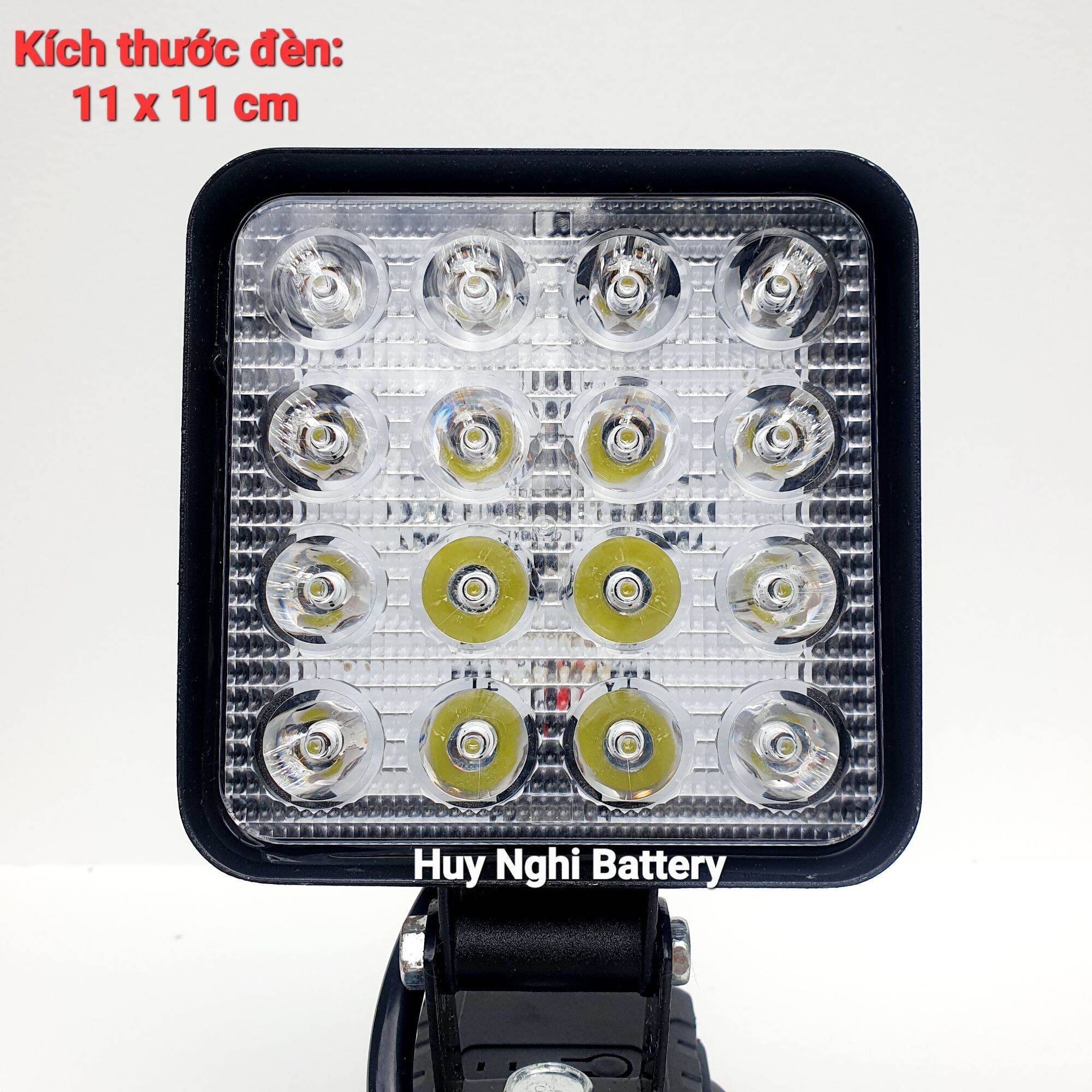 Đèn Led Pha  Dùng Pin Phổ thông 4cm:  21v