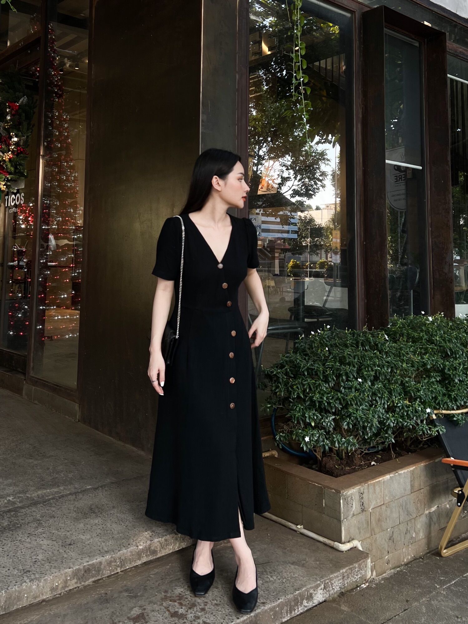 Bamboo Dress - Đầm Linen Cúc Gỗ ( ảnh chính chủ )