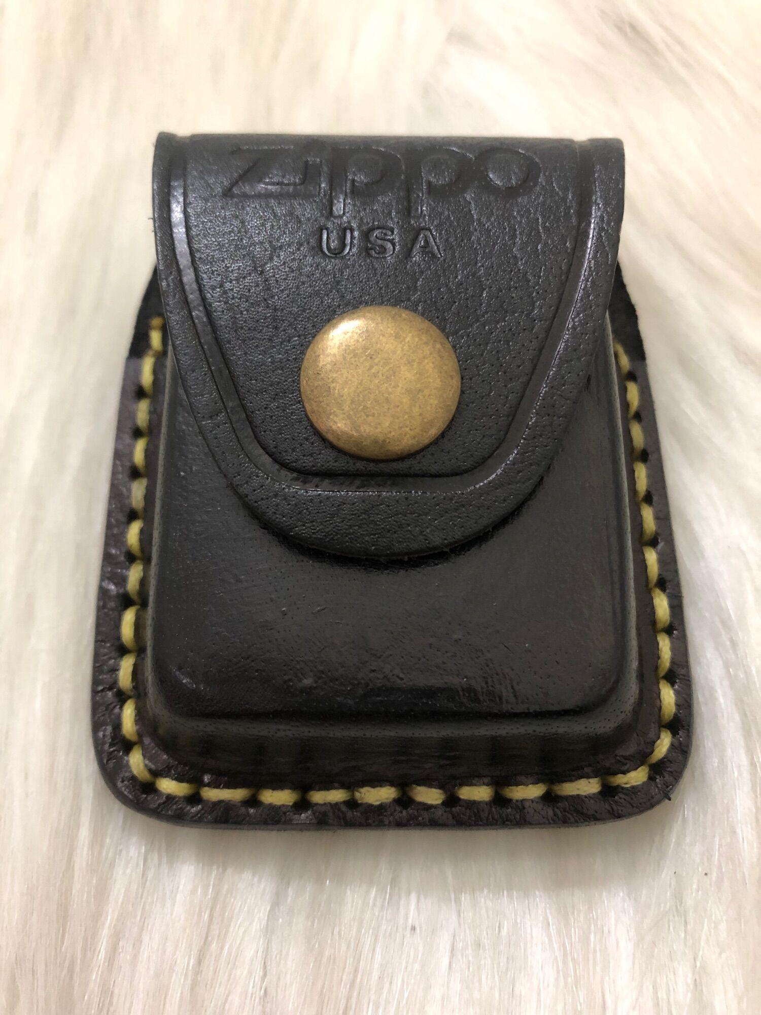 Bao Da Zippo xịn màu Đen chất liệu da thật, khuy cài bằng đồng - Bao da các loại bật lửa - Bao da đựng Zippo