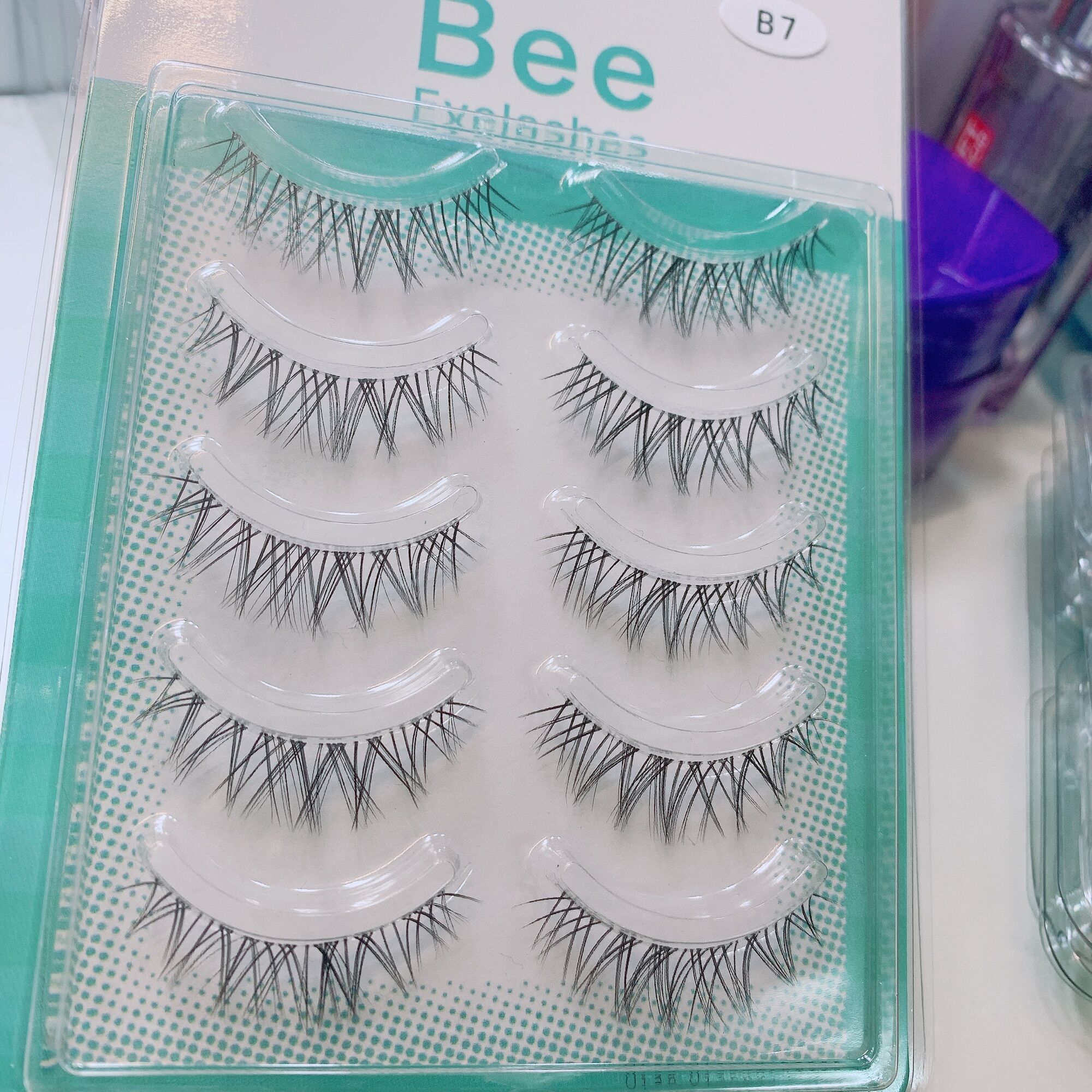 Mi giả gân trong Bee B7
