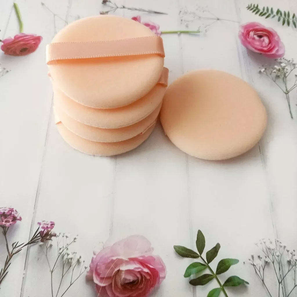 Bông trang điểm 6cm , dặm phấn...mềm mại mịn màng