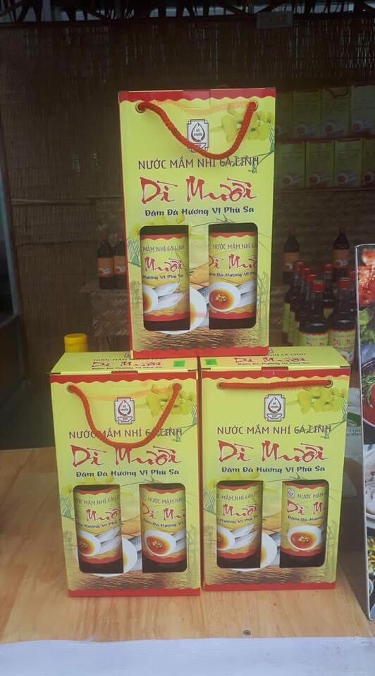 Nước mắm nhĩ cá linh Dì Mười (hộp 2 chai *500ml )