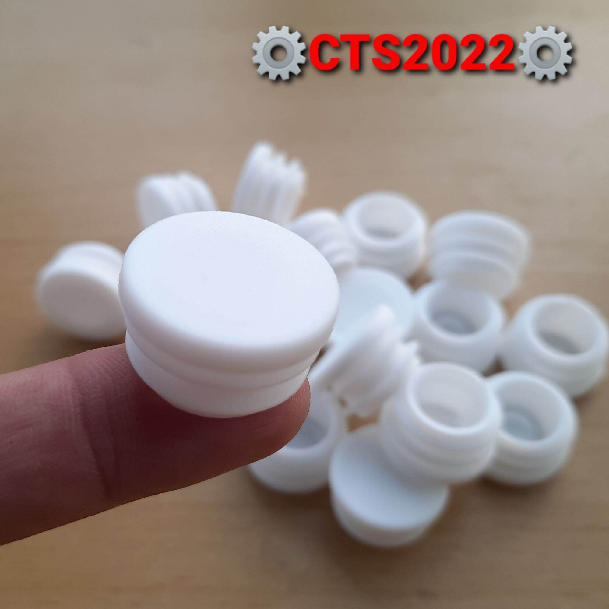Nút nhựa màu trắng bịt đầu ống phi 22mm