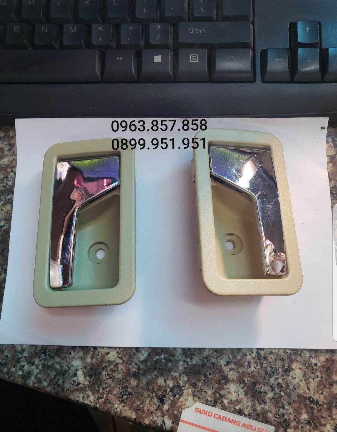 Tay mở cửa trong xe LIFAN 520 ( LOẠI VUÔNG )