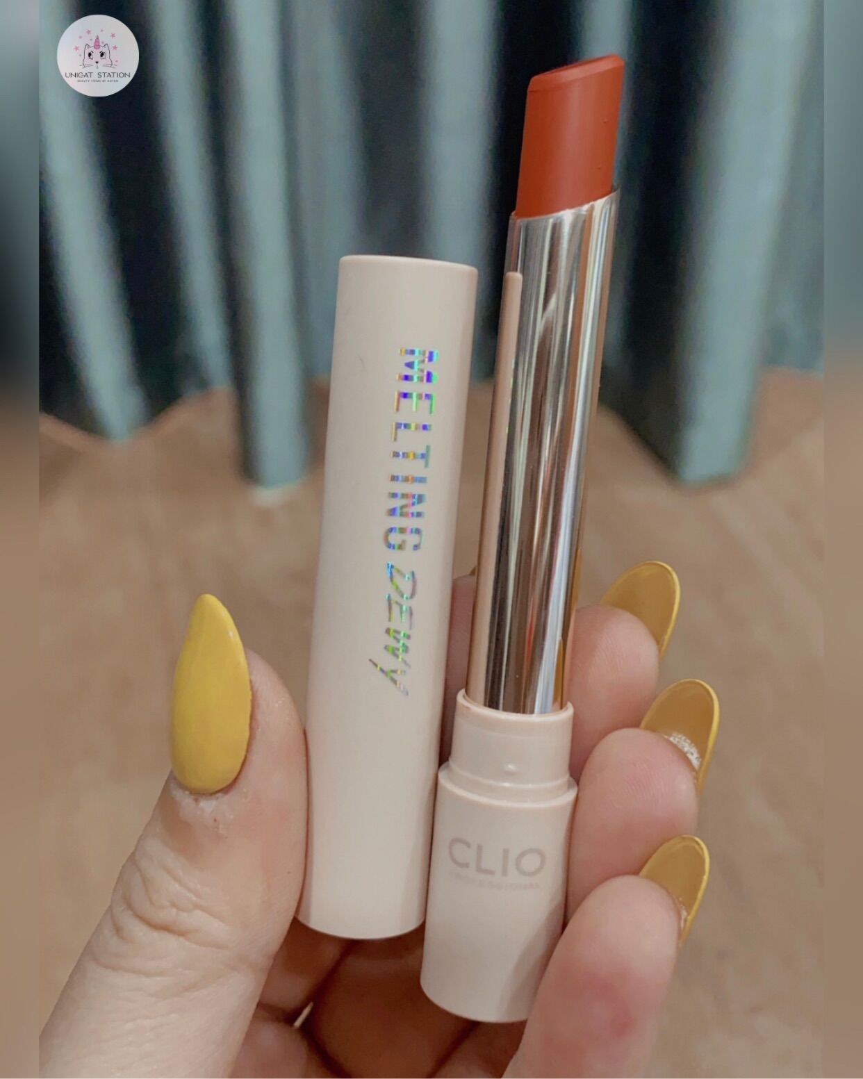 Son CLIO Melting Dewy Lips - 03 Red Fair