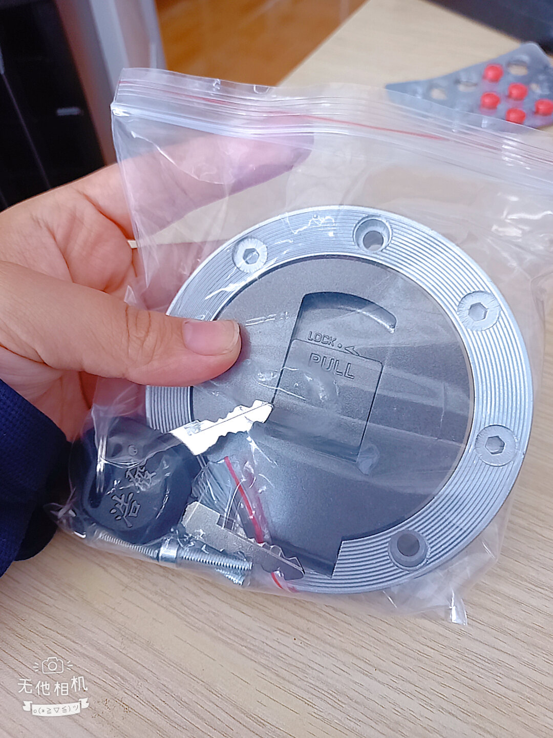 NẮP XĂNG TRÒN XE BA GÁC