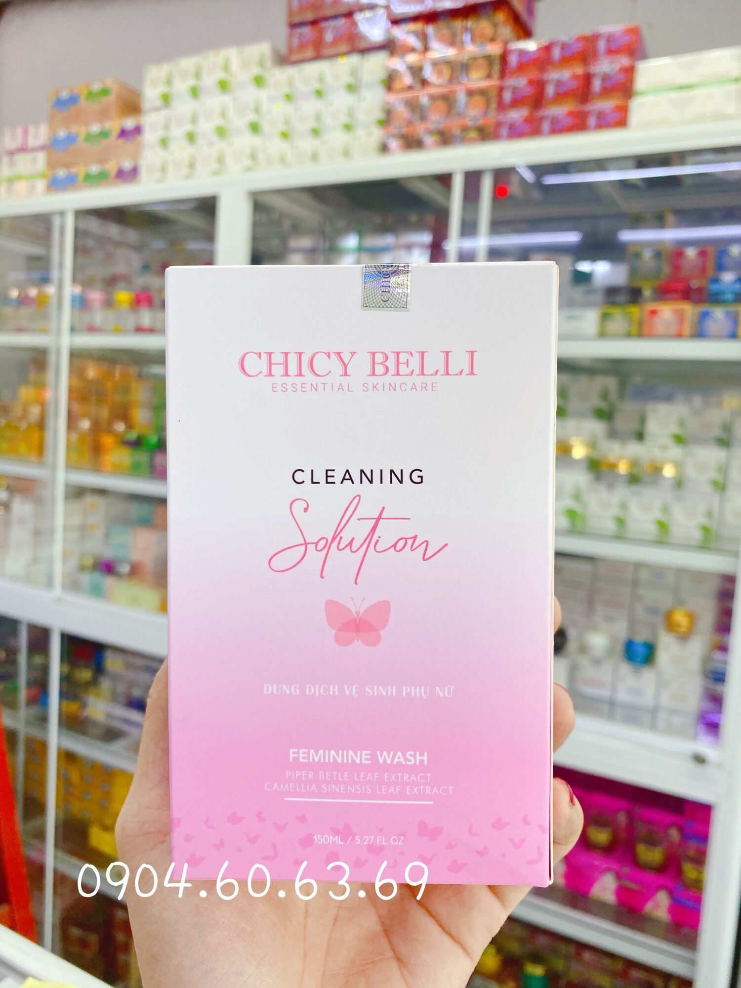 Dung Dịch Vệ Sinh CLEANING Solution CHICY BELLI 150ml