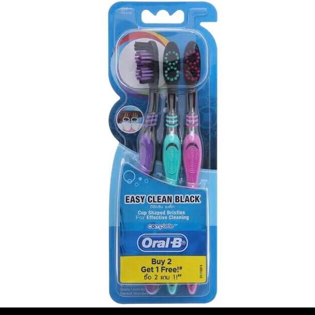 Bàn chải đánh răng mềm Oral B easy clean black vỉ 3 cây
