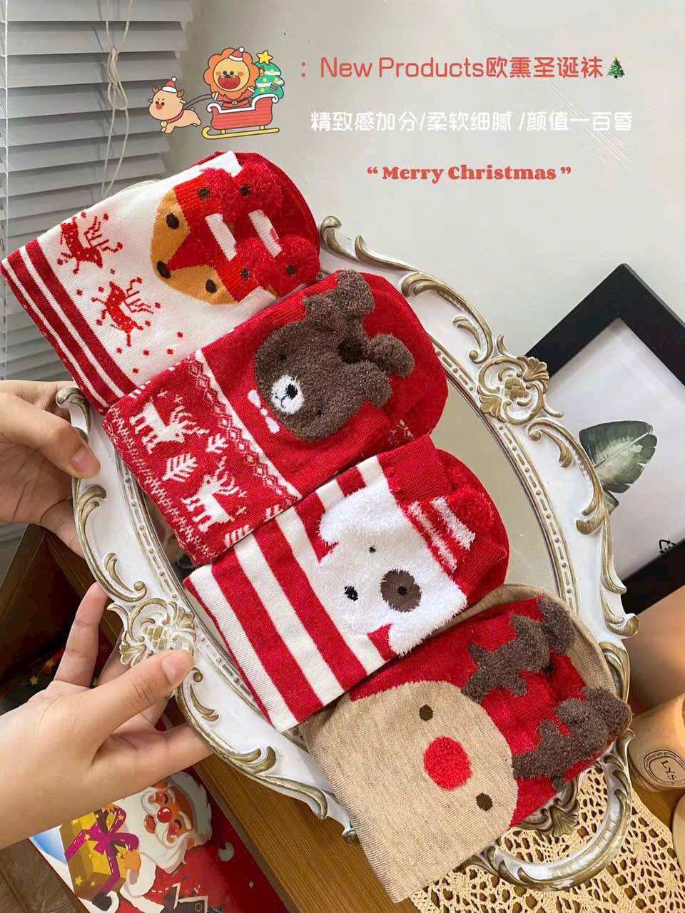Set 4 tất cổ cao hoạ tiết noel khác nhau