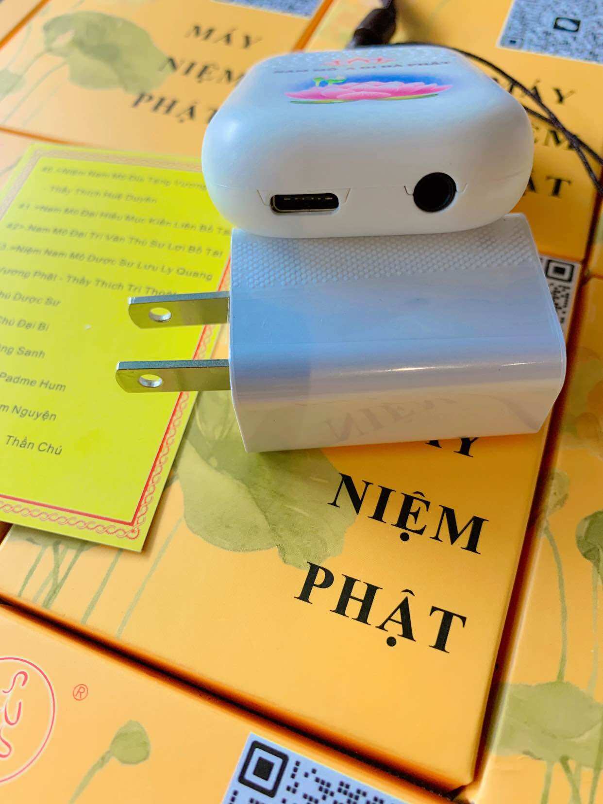 MÁY NIỆM PHẬT HOA SEN CÁT TƯỜNG BÌNH AN
