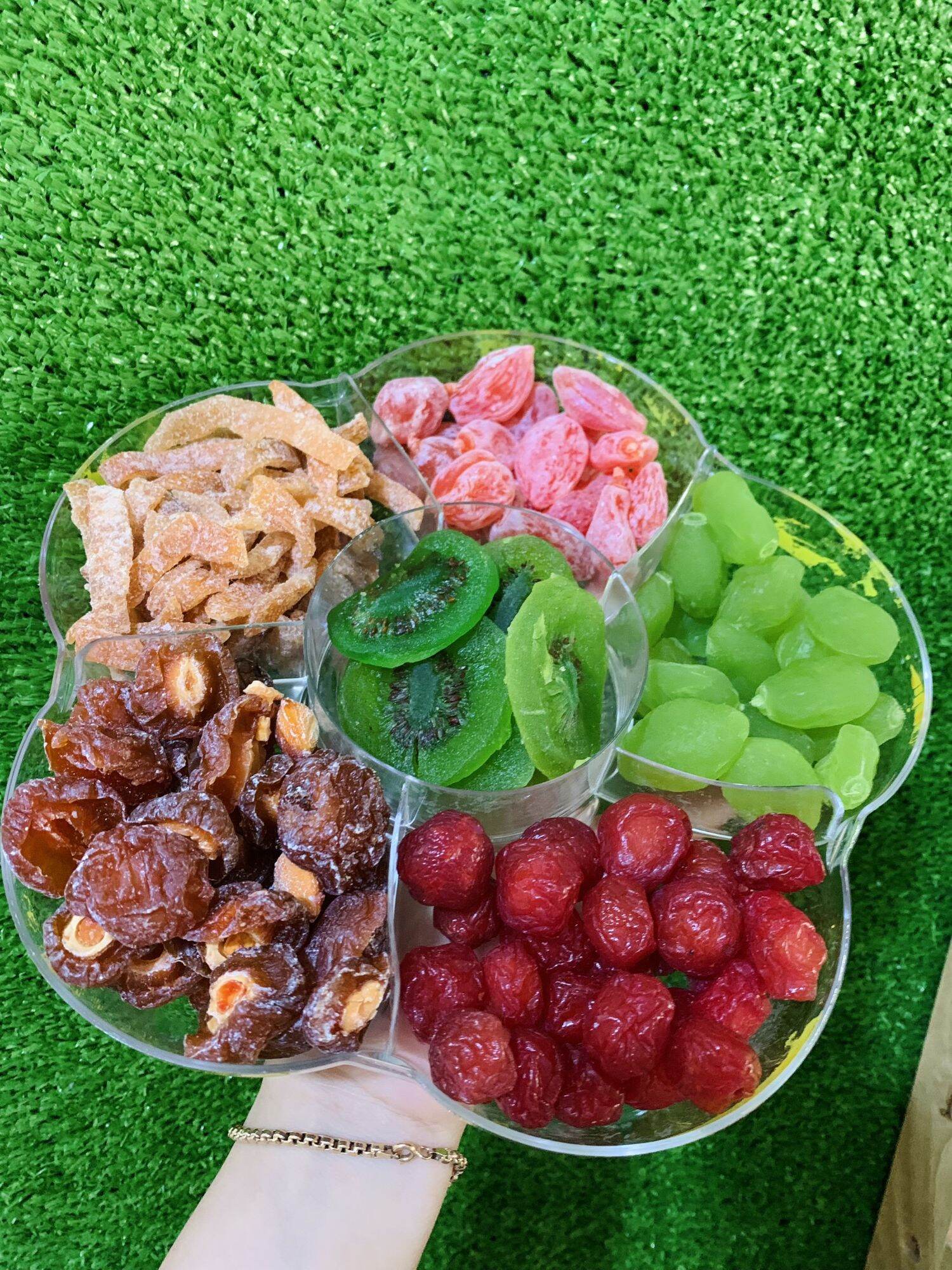 MỨT TẾT KHAY HOA MAI