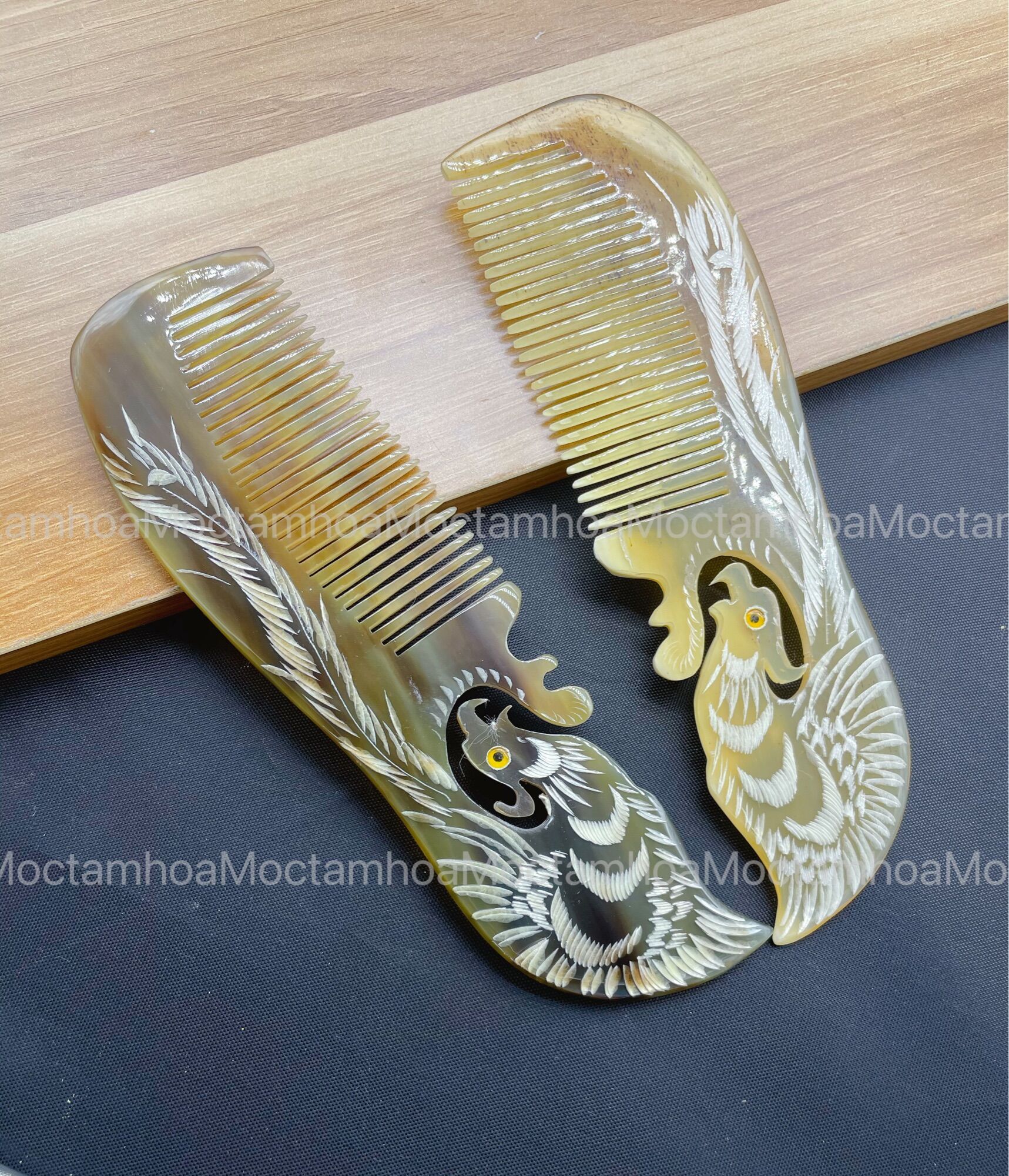 Lược sừng trâu trắng đen loại tốt xuất khẩu hàn xưởng tại tphcm lược hình chim phụng