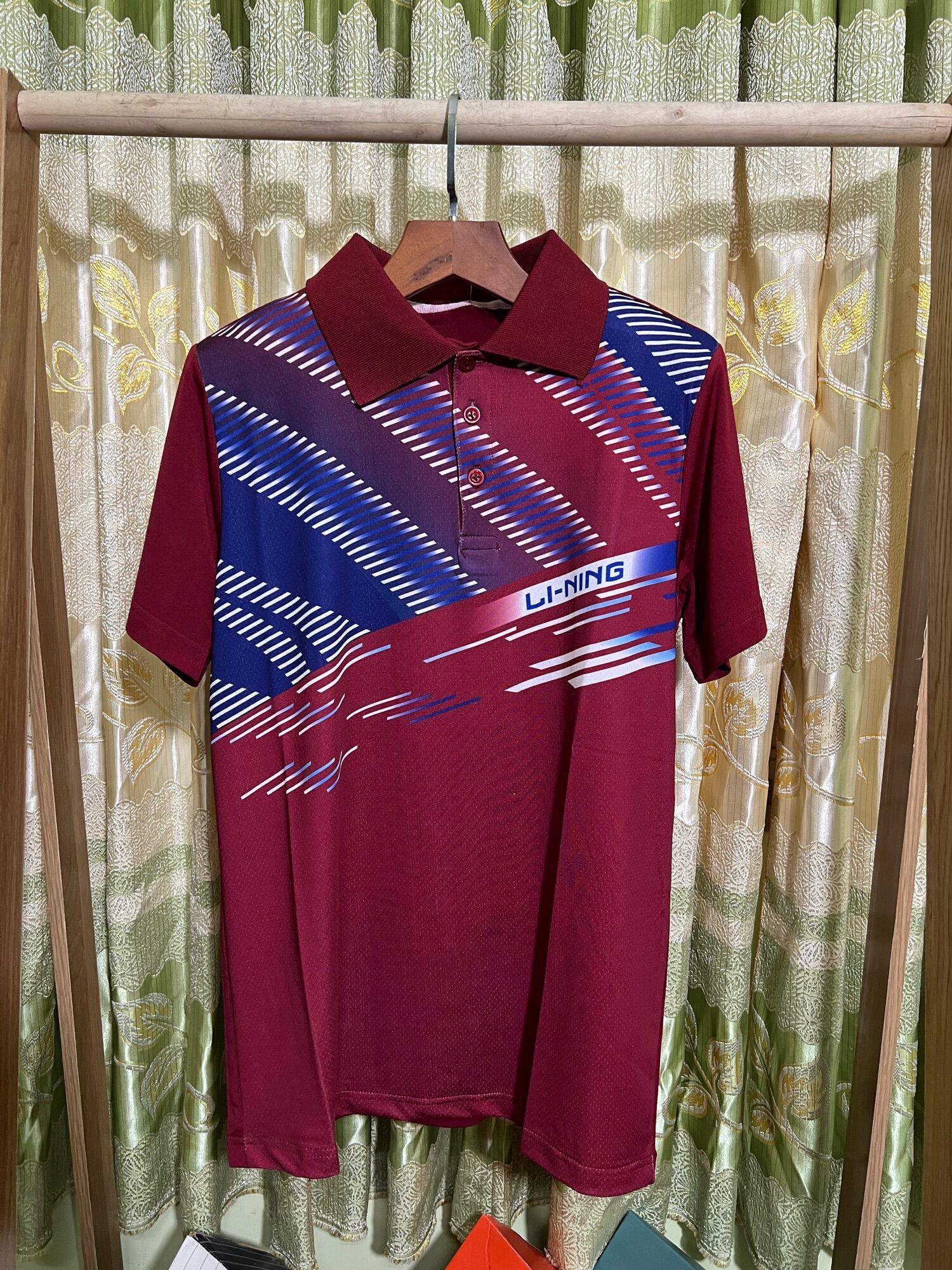 Áo cầu lông lining nam