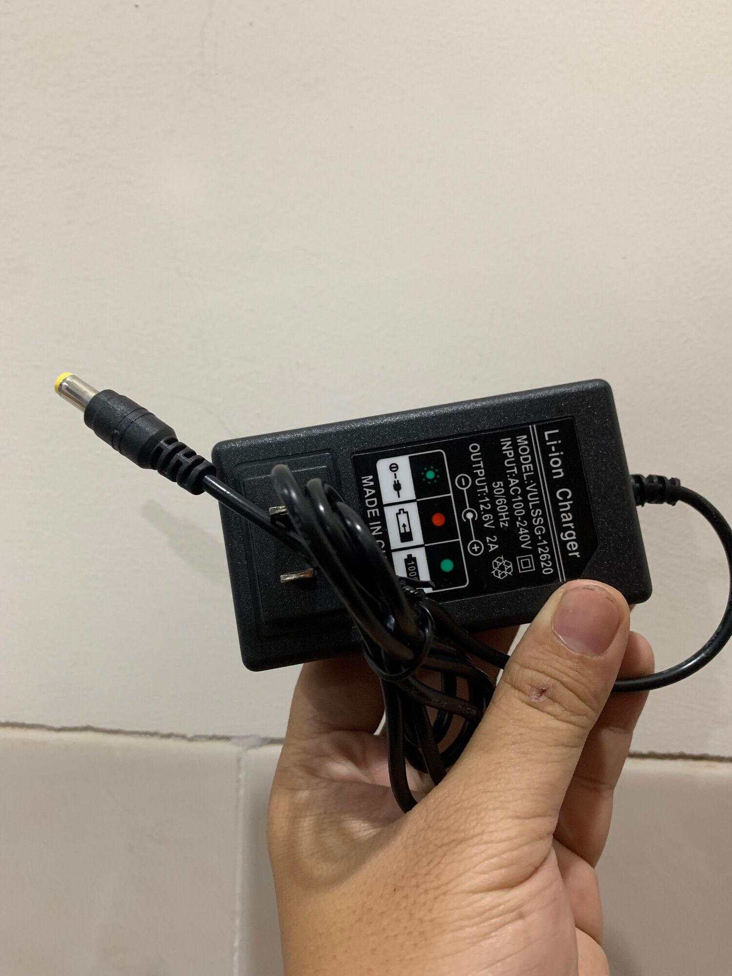 Sạc 3s 12,6v 2a