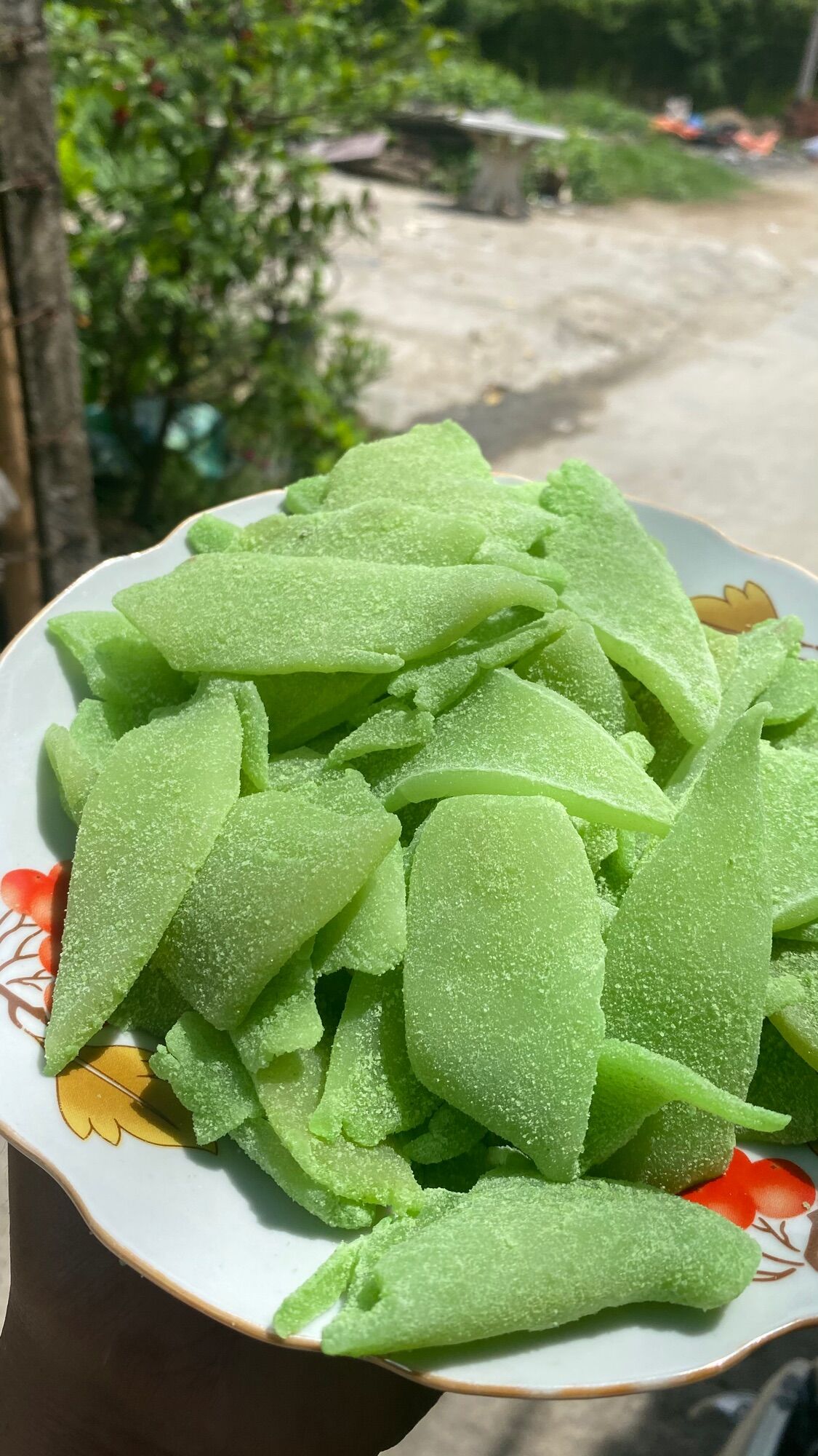 MỨT DỪA NON MIẾNG VỊ LÁ DỨA. 500gr