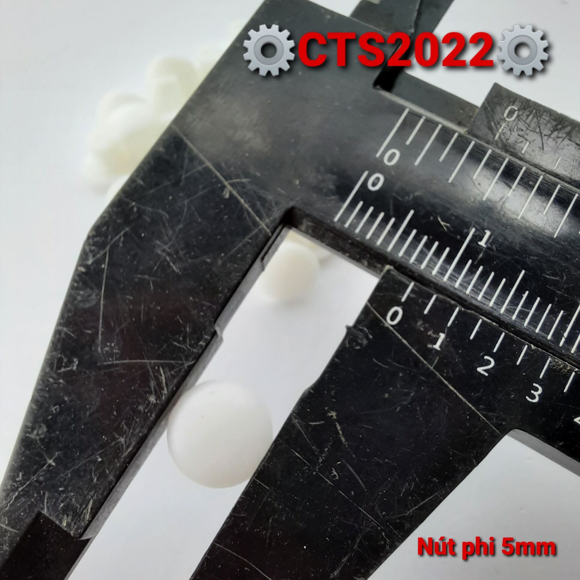 2 Nút nhựa bịt lỗ phi 5mm